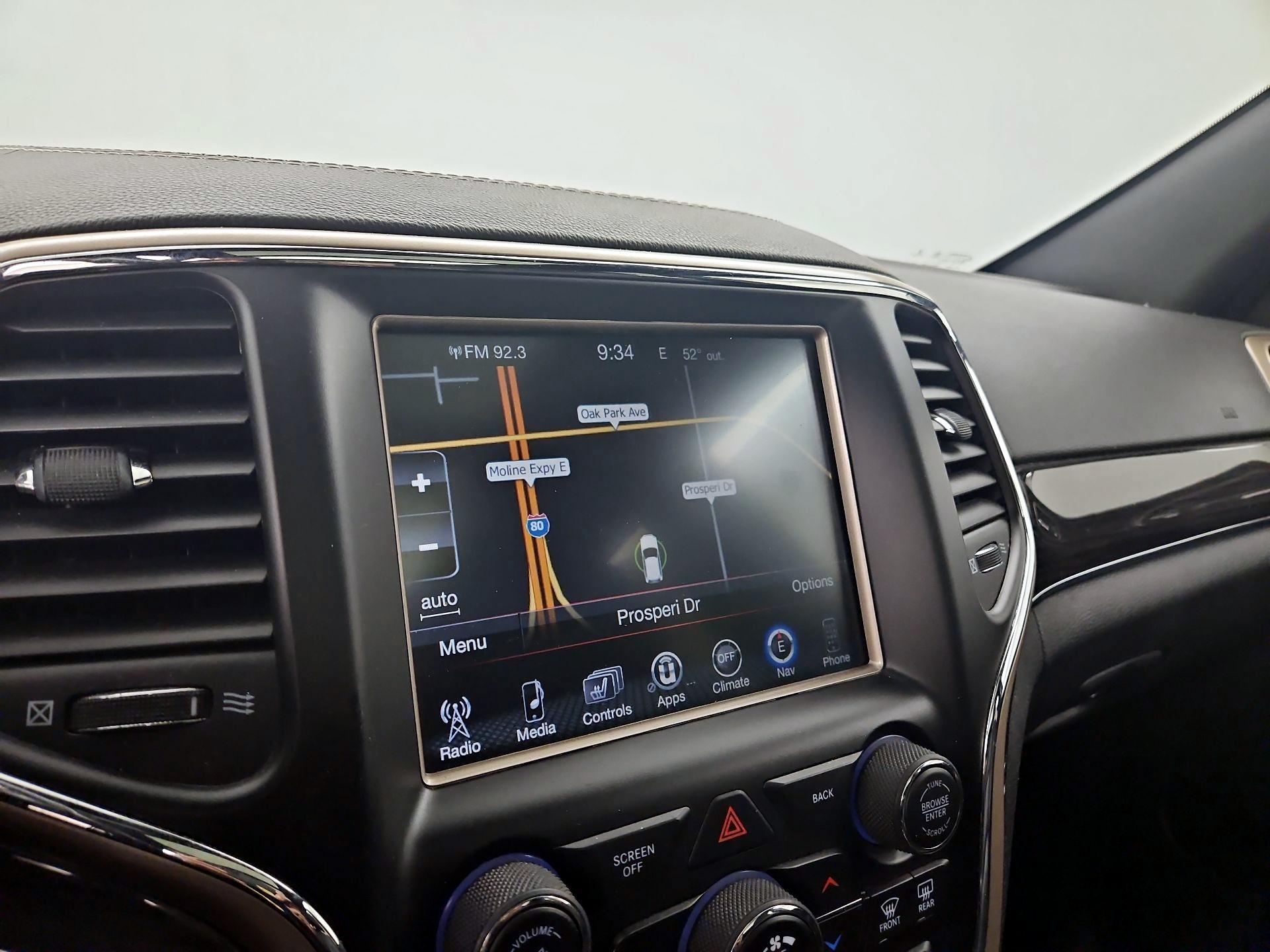 Thumbnail: 2017 Jeep Grand Cherokee - 14