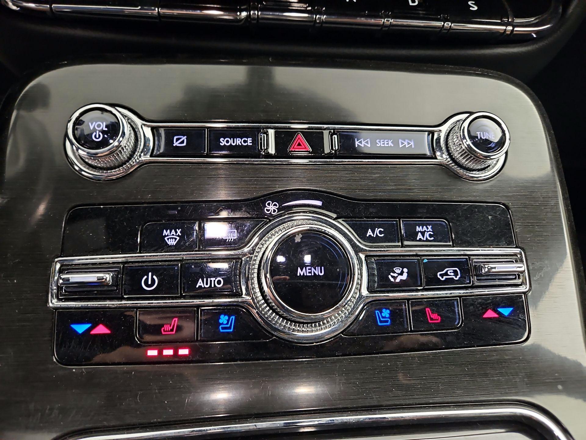 Thumbnail: 2022 Lincoln Nautilus - 17