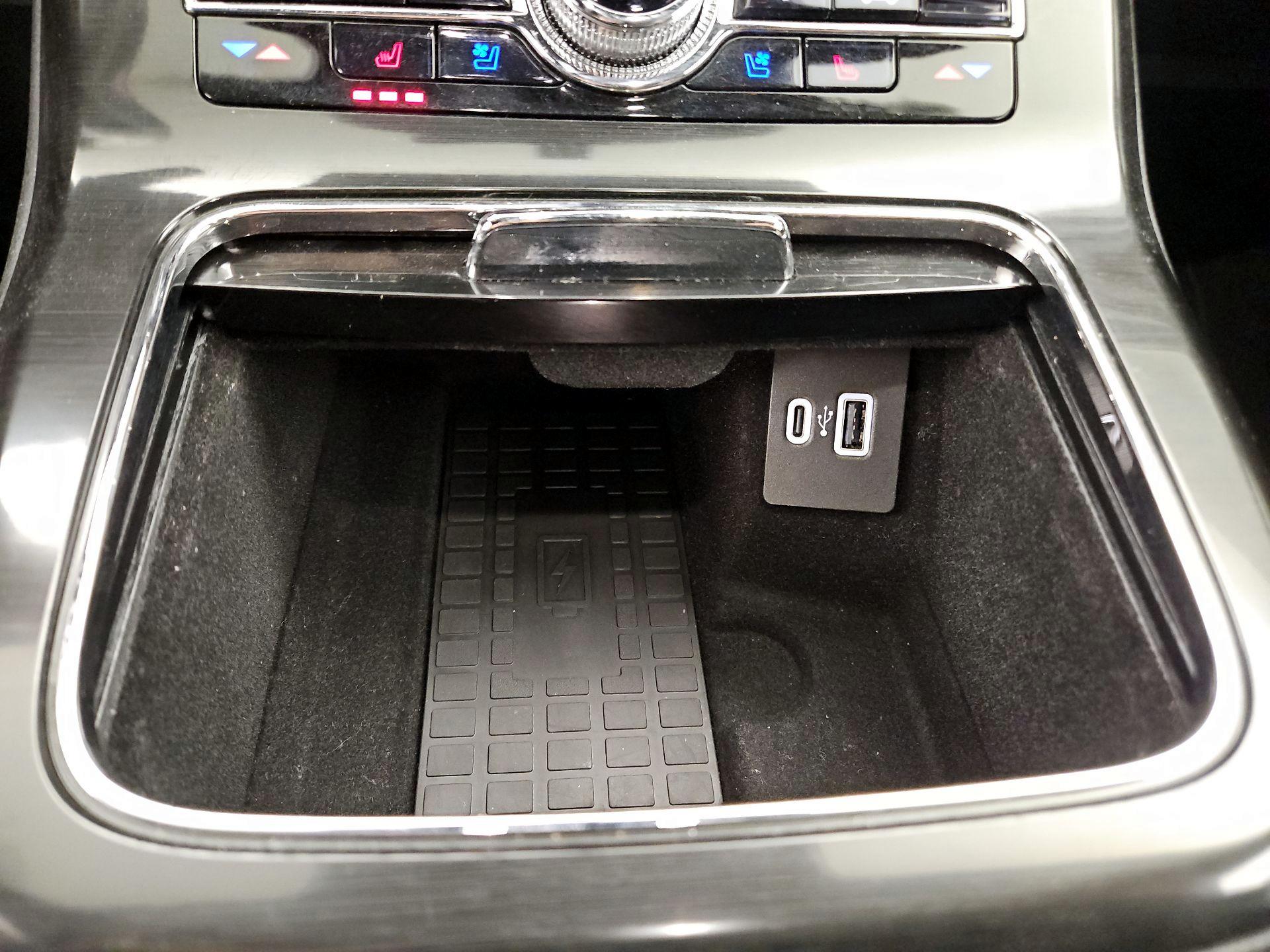 Thumbnail: 2022 Lincoln Nautilus - 19