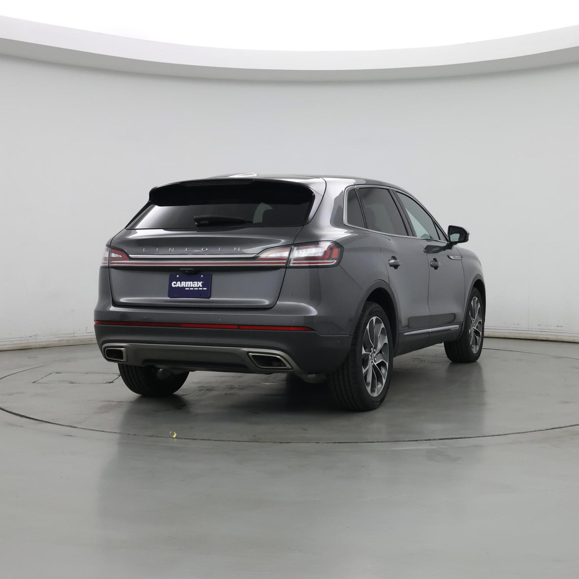 Thumbnail: 2022 Lincoln Nautilus - 8