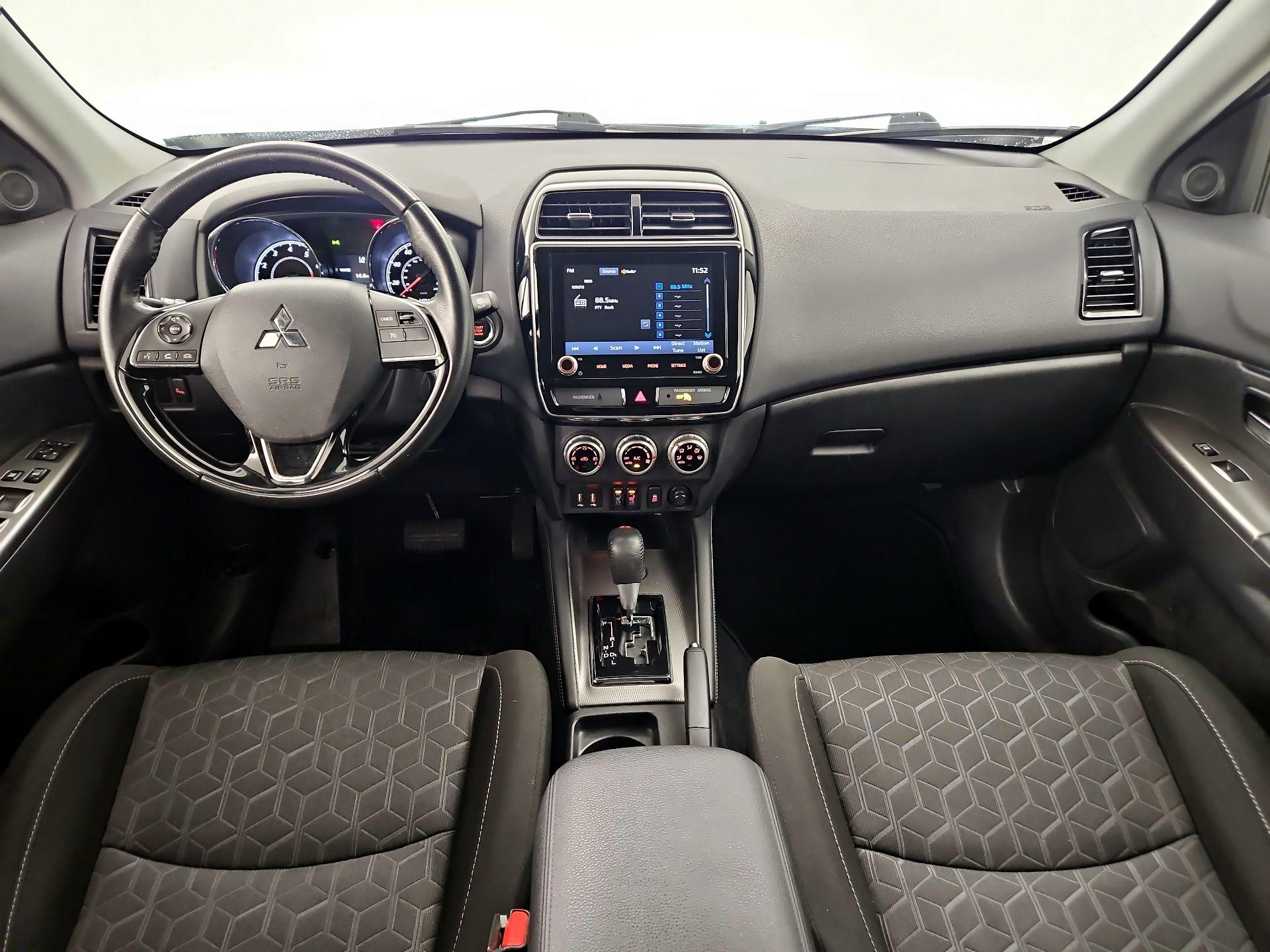 Thumbnail: 2020 Mitsubishi Outlander Sport - 9