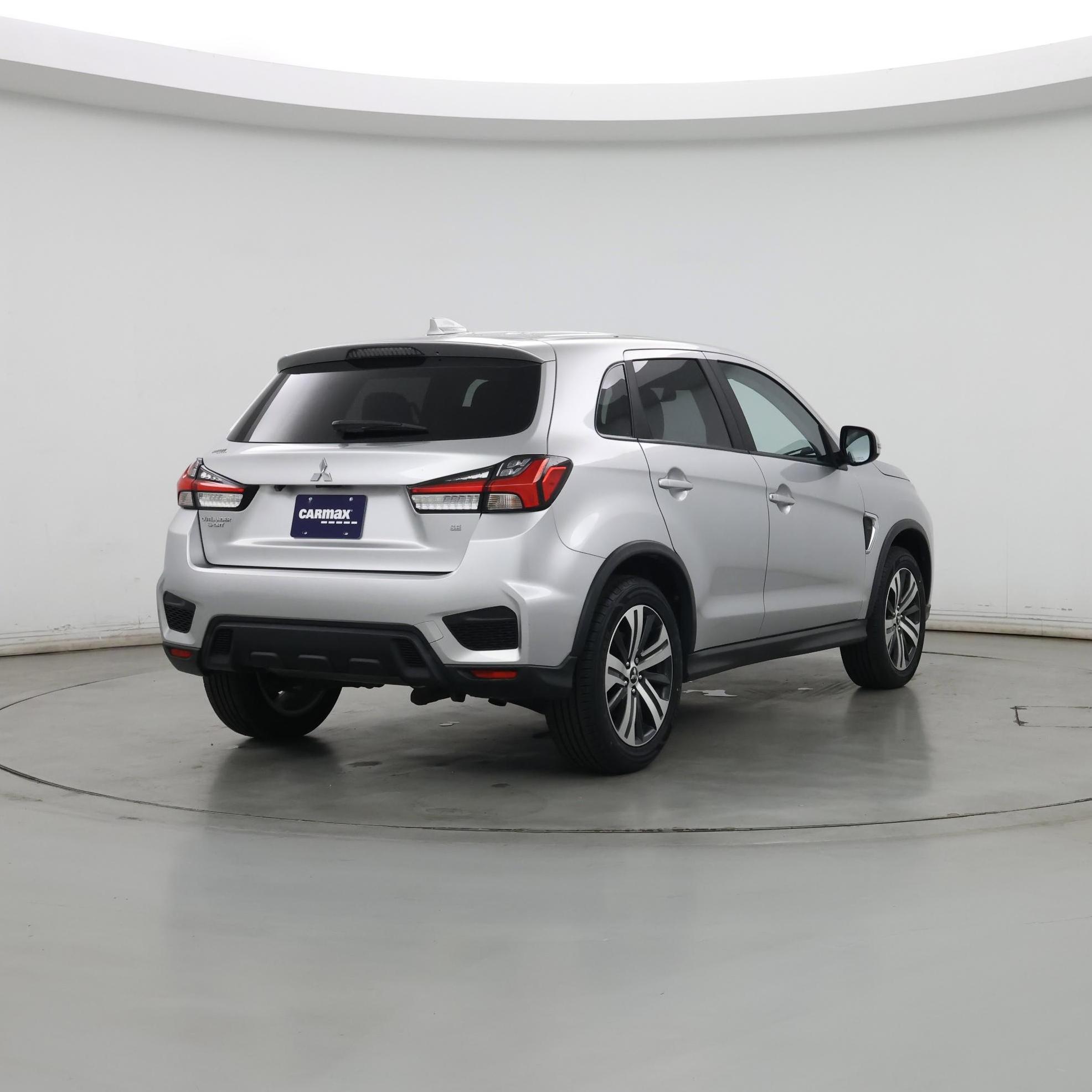 Thumbnail: 2020 Mitsubishi Outlander Sport - 8