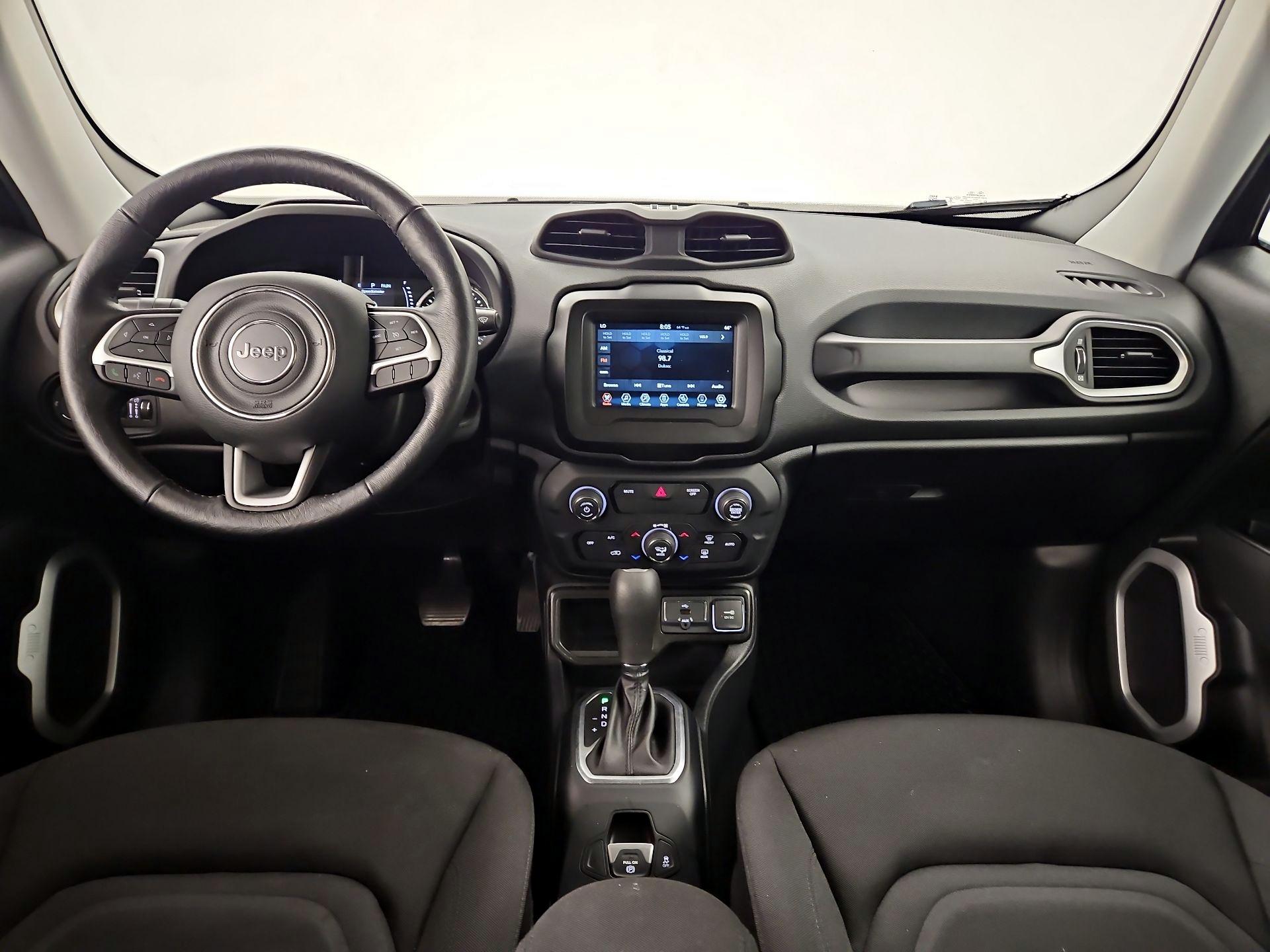 Thumbnail: 2020 Jeep Renegade - 9