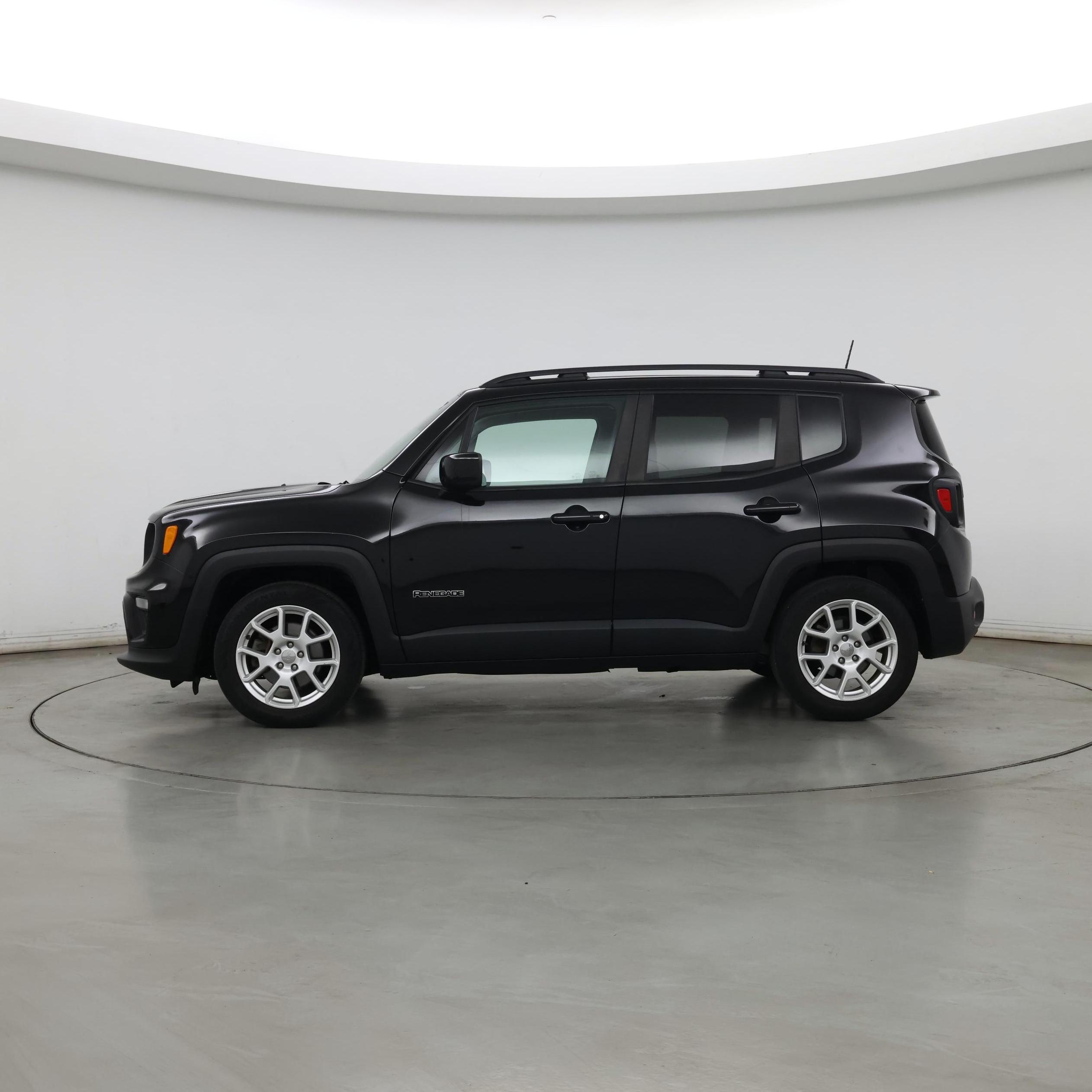 Thumbnail: 2020 Jeep Renegade - 3