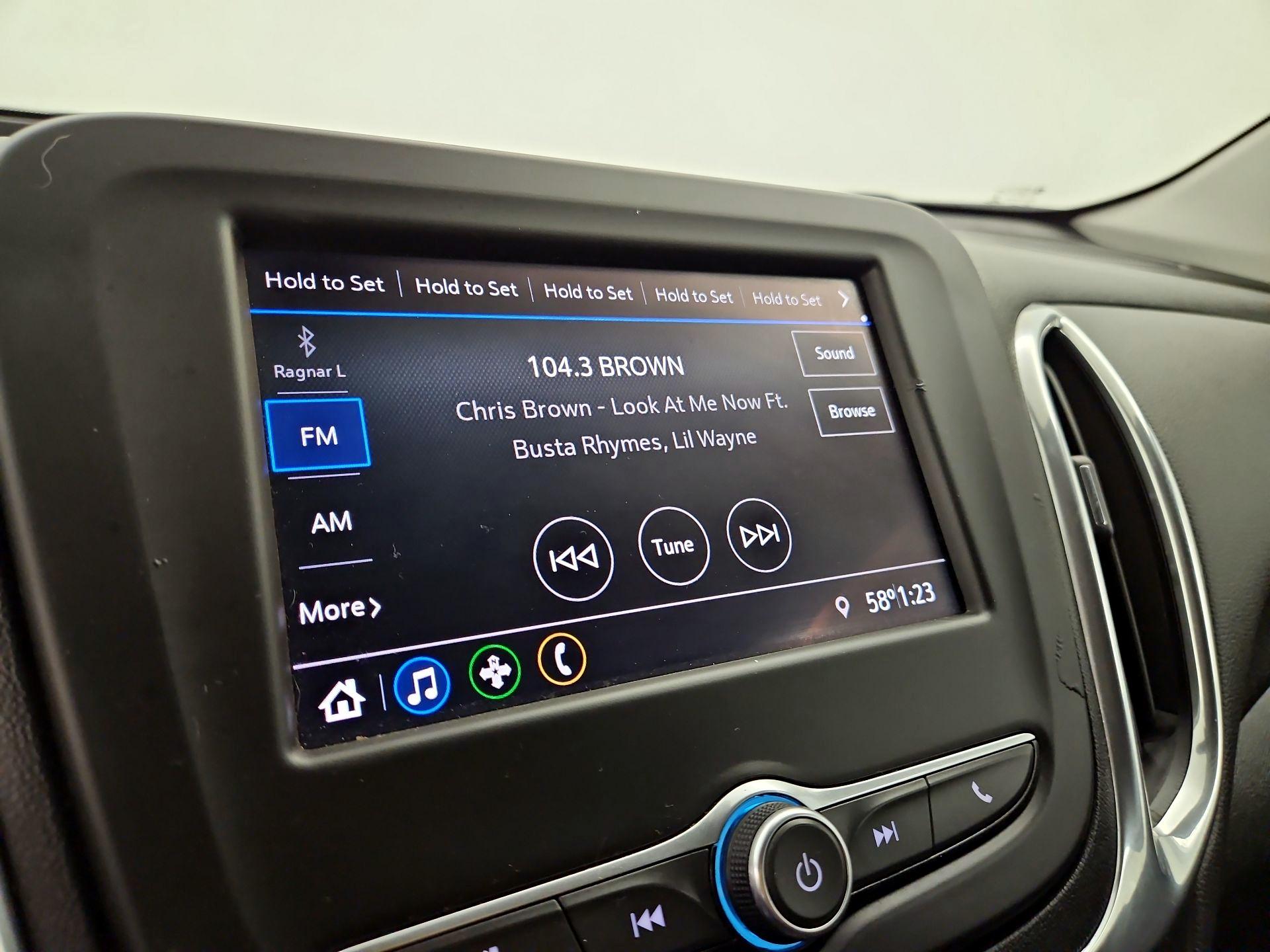 Thumbnail: 2020 Chevrolet Equinox - 15