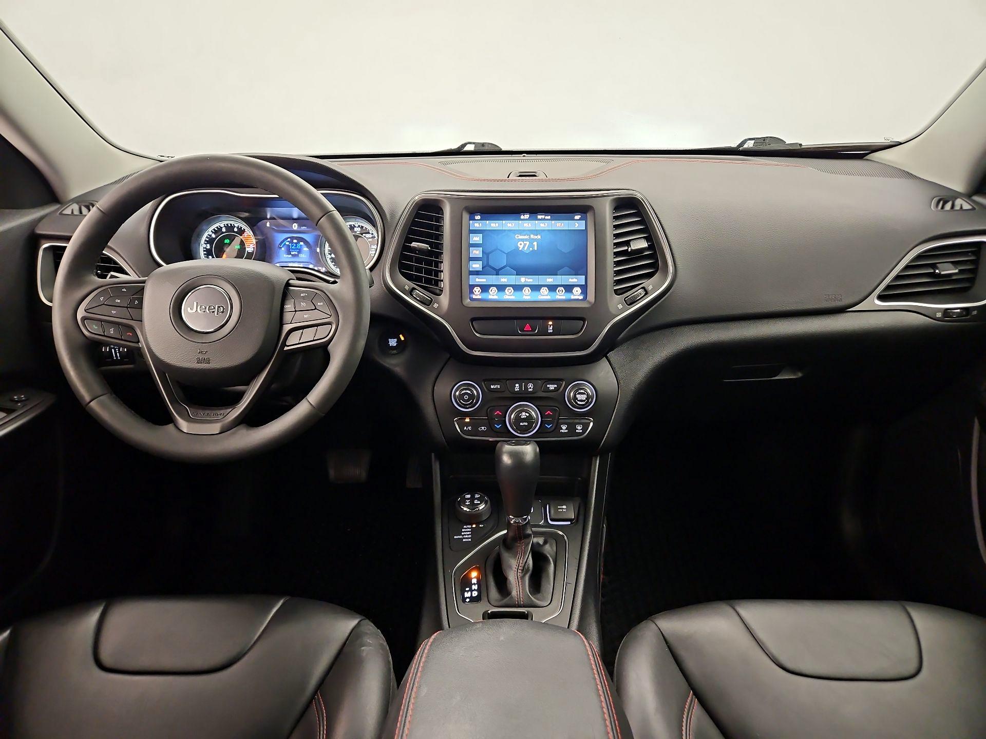 Thumbnail: 2022 Jeep Cherokee - 9