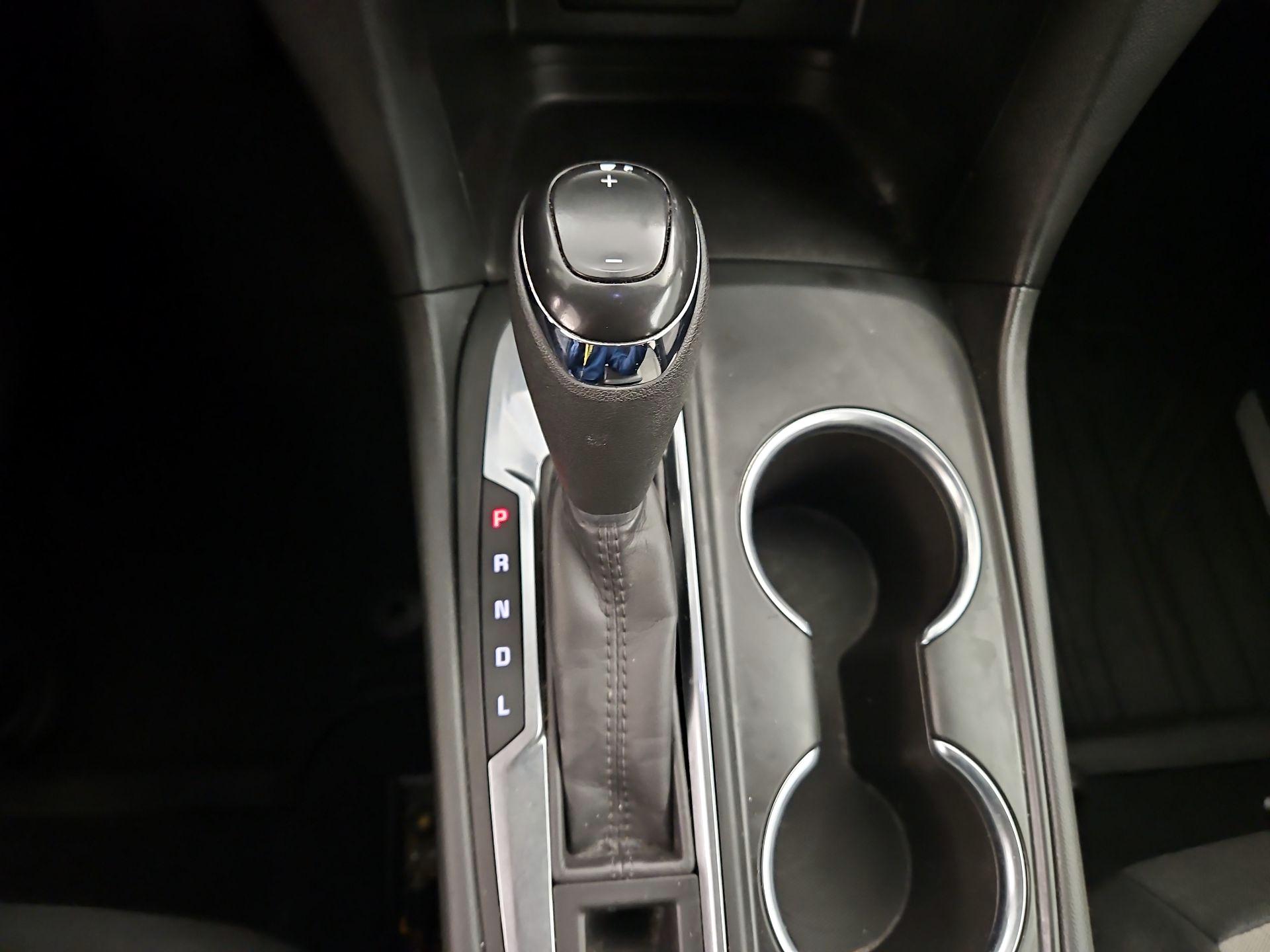 Thumbnail: 2021 Chevrolet Equinox - 17