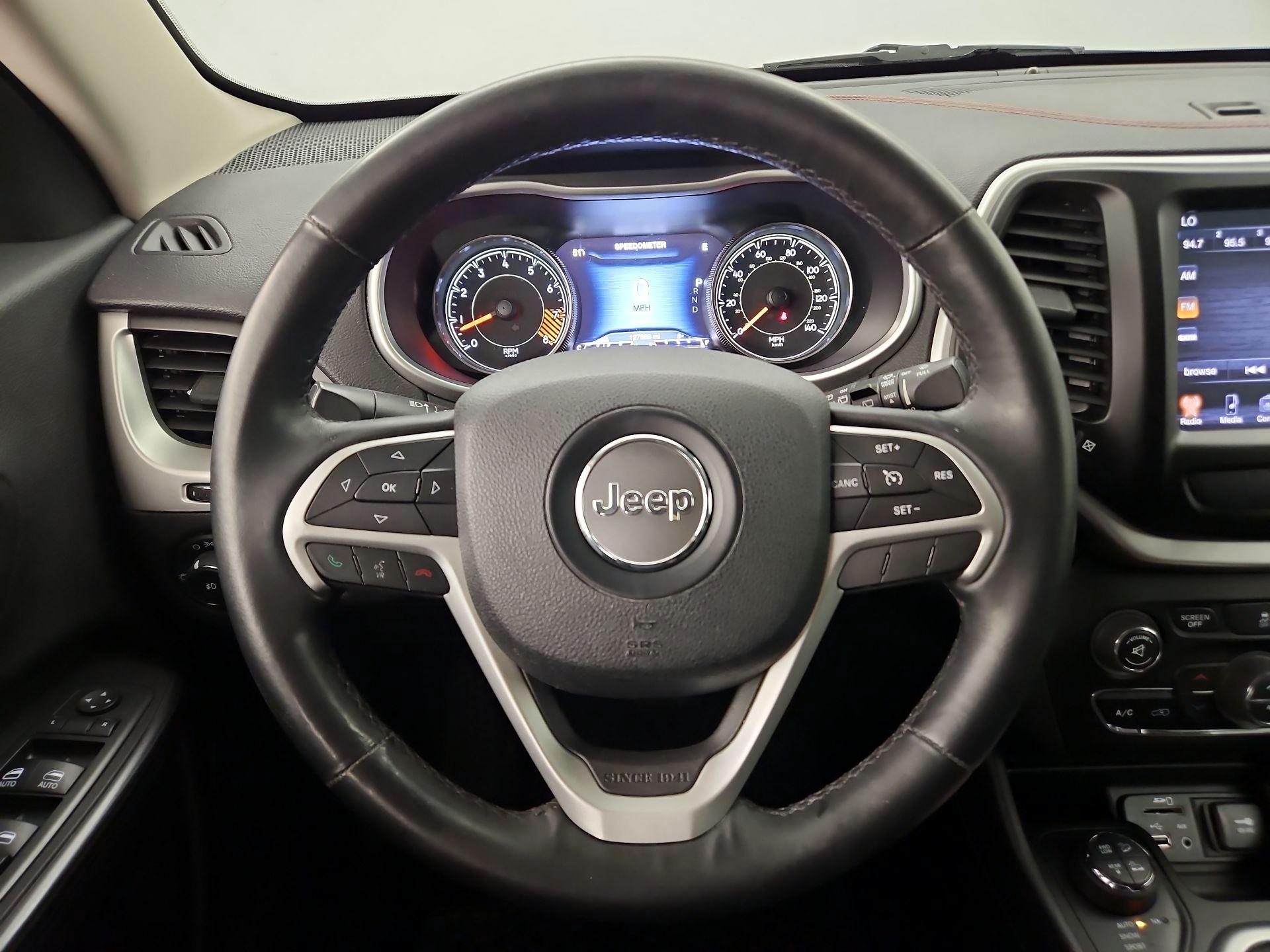 Thumbnail: 2014 Jeep Cherokee - 10