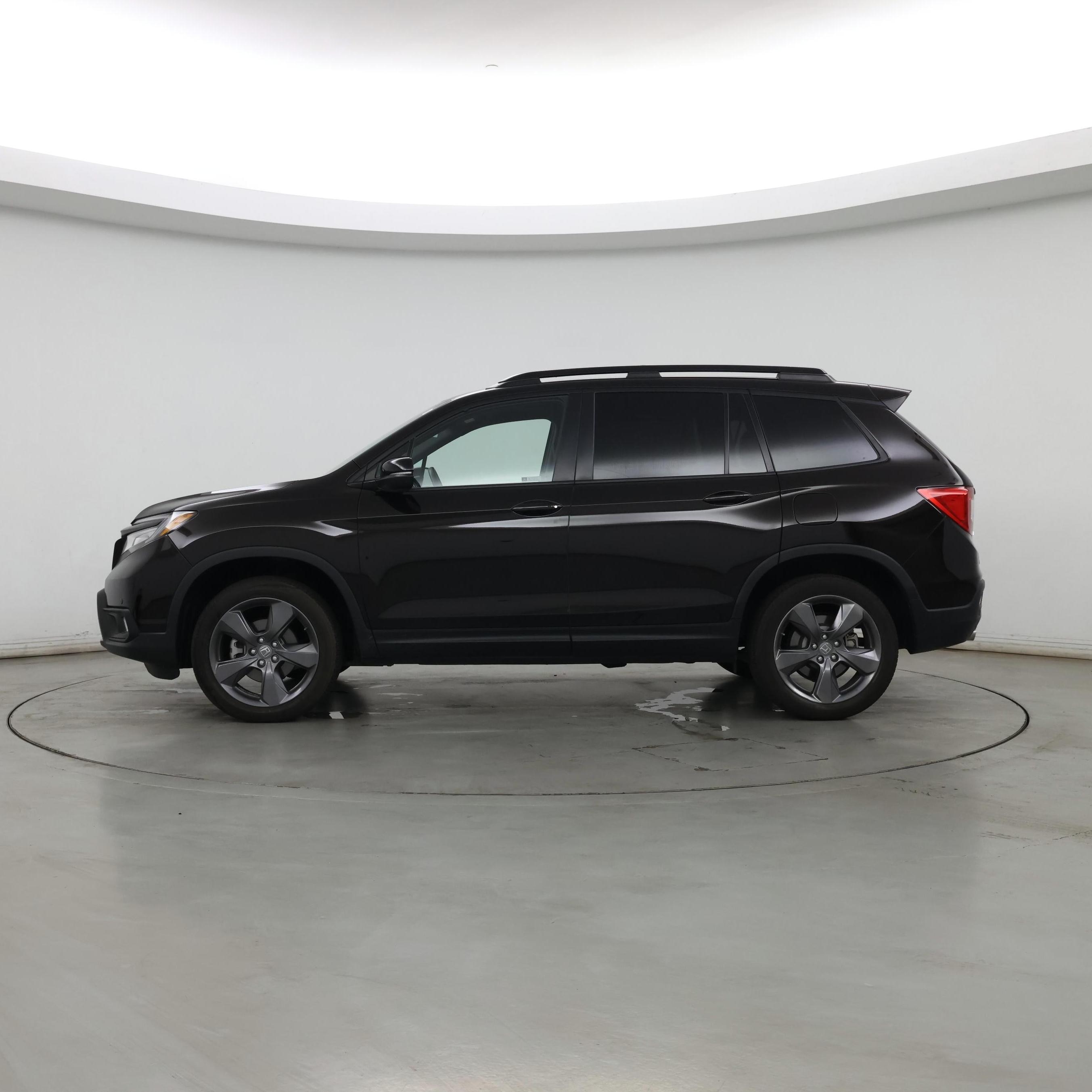 Thumbnail: 2021 Honda Passport - 3