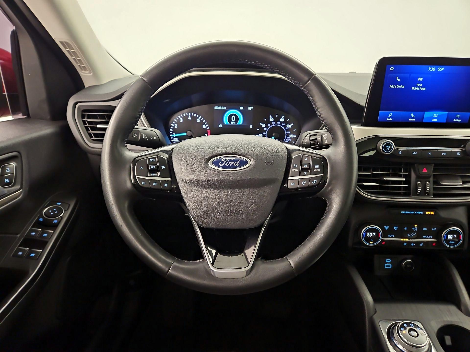 Thumbnail: 2021 Ford Escape - 10