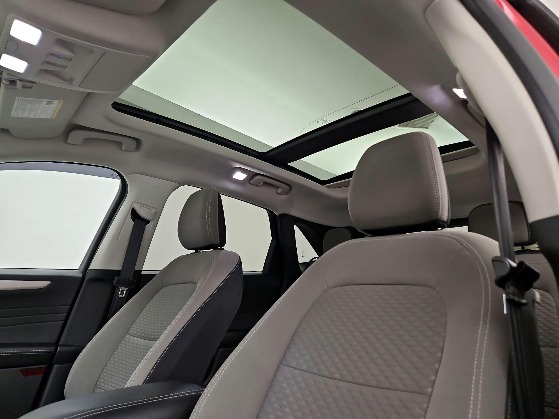 Thumbnail: 2021 Ford Escape - 19