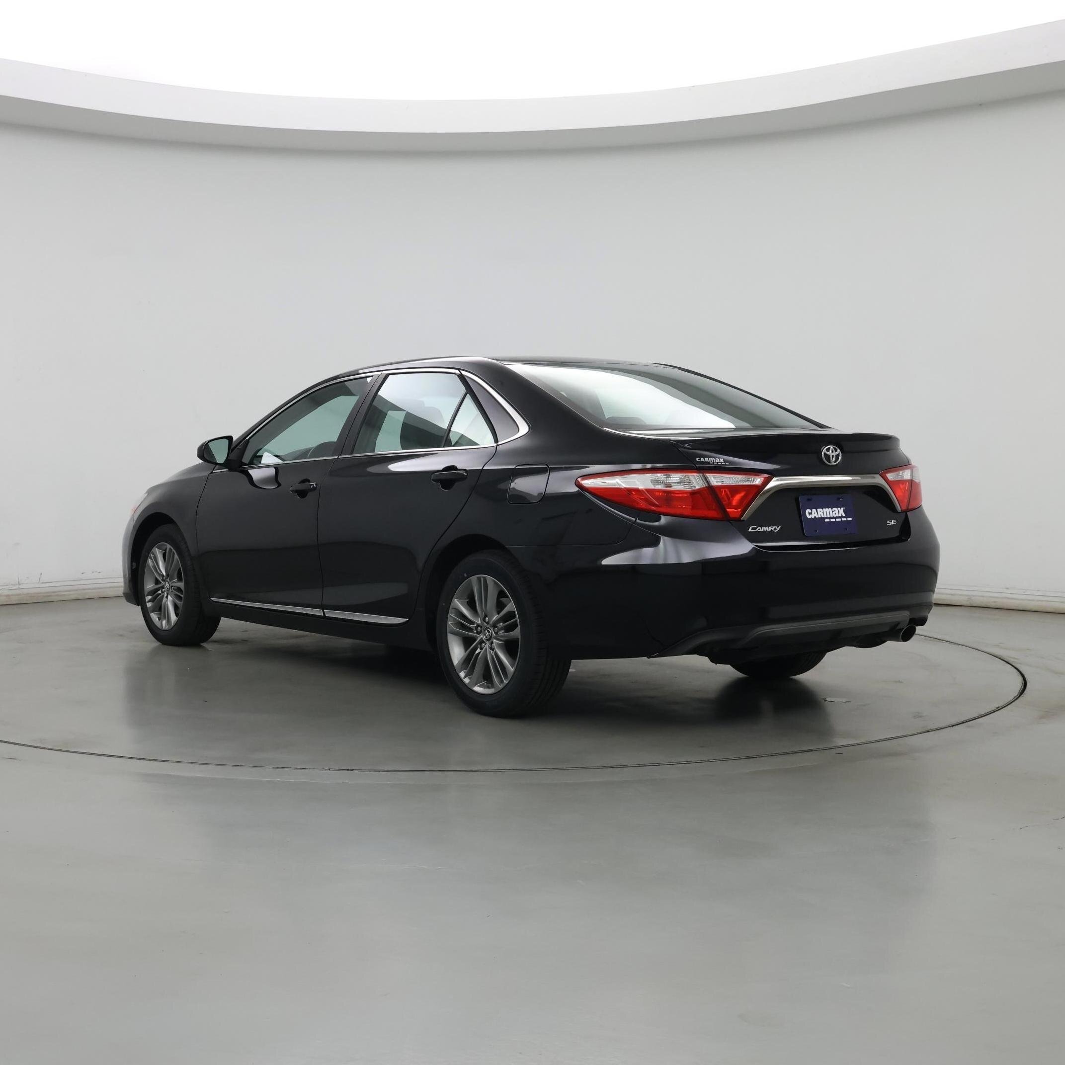 Thumbnail: 2016 Toyota Camry - 2