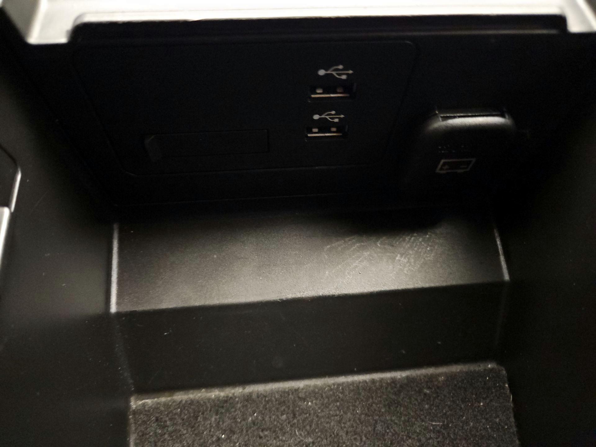 Thumbnail: 2023 Mazda Mazda3 - 19