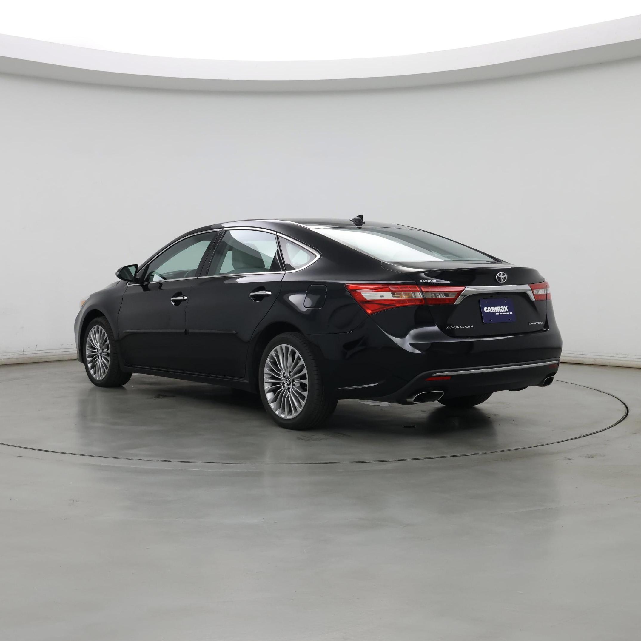 Thumbnail: 2017 Toyota Avalon - 2