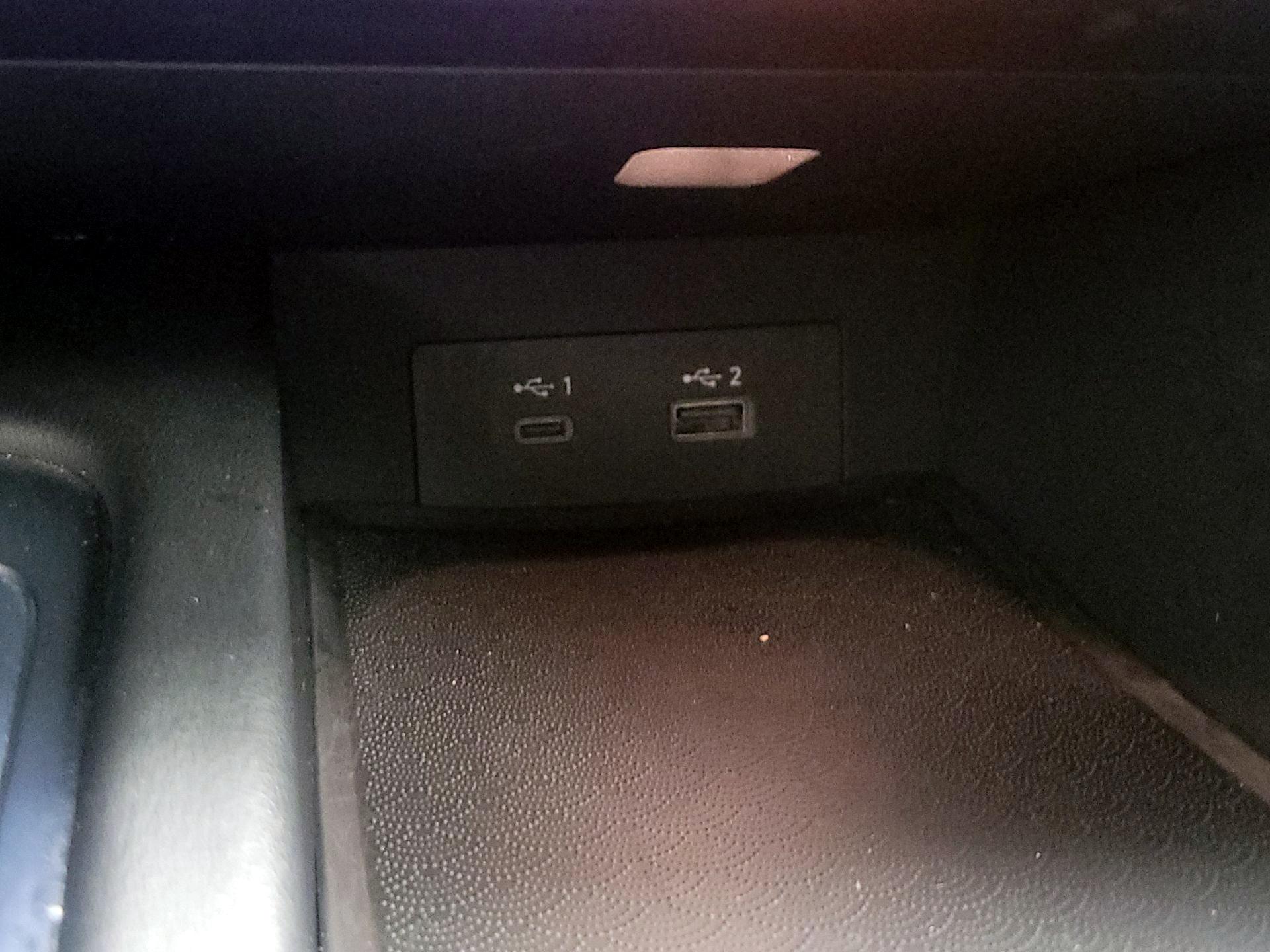 Thumbnail: 2022 INFINITI QX60 - 19