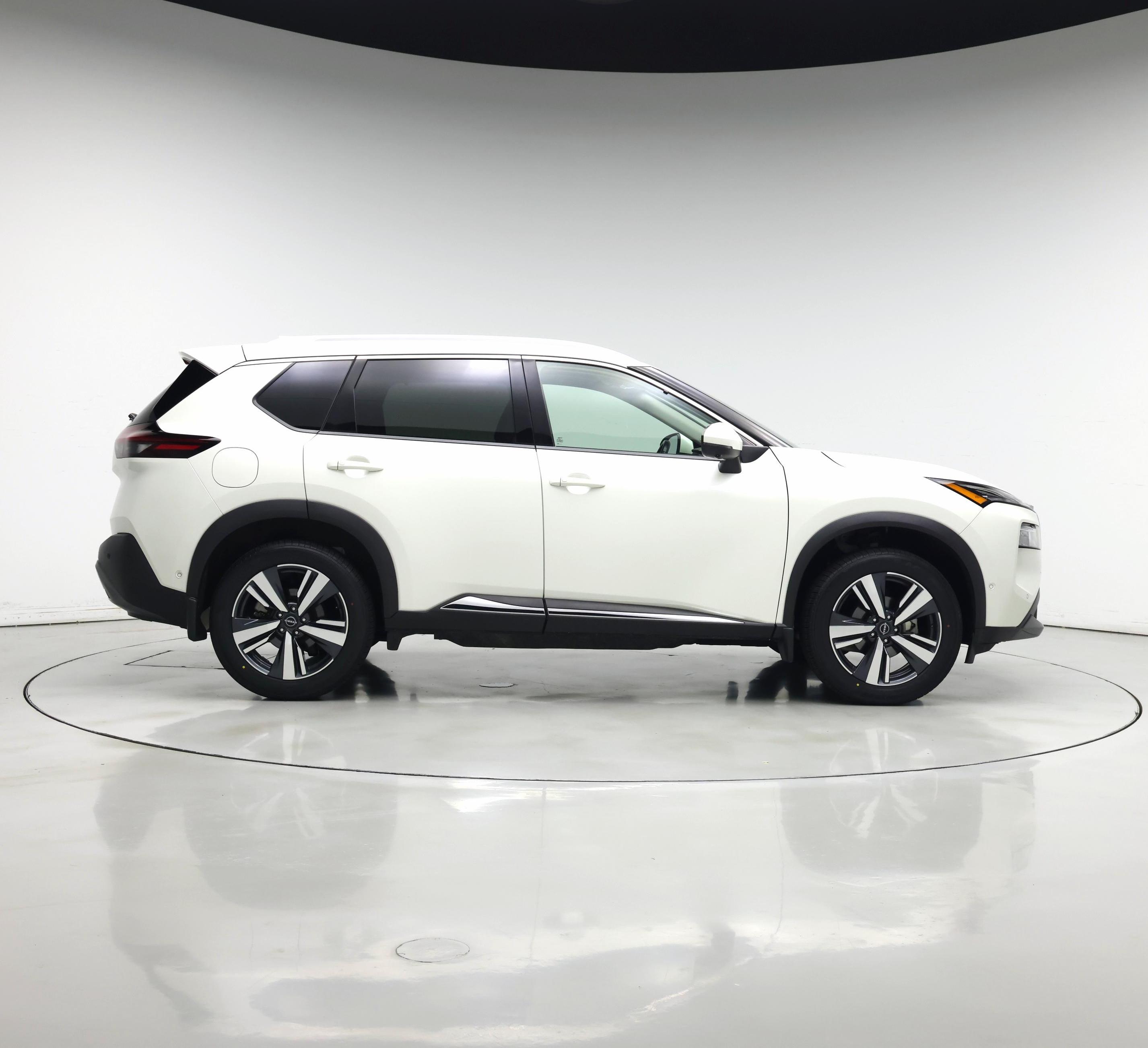 Thumbnail: 2022 Nissan Rogue - 7