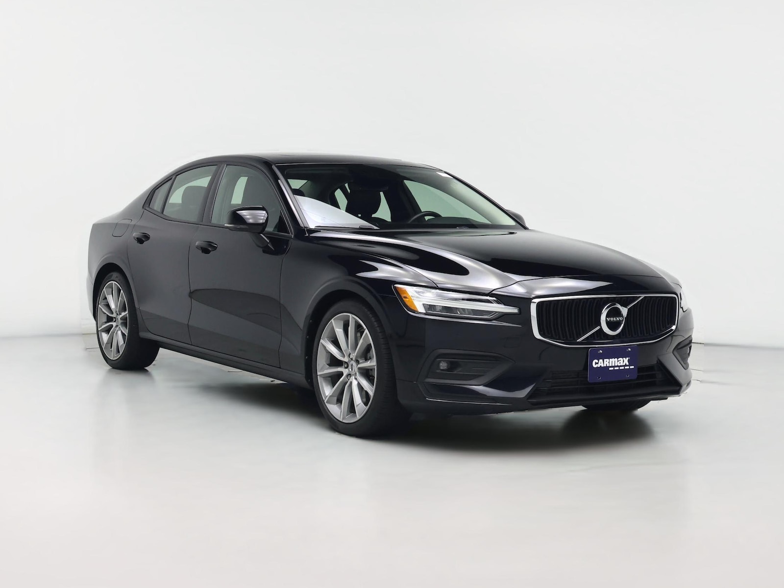 2021 Volvo S60 Momentum