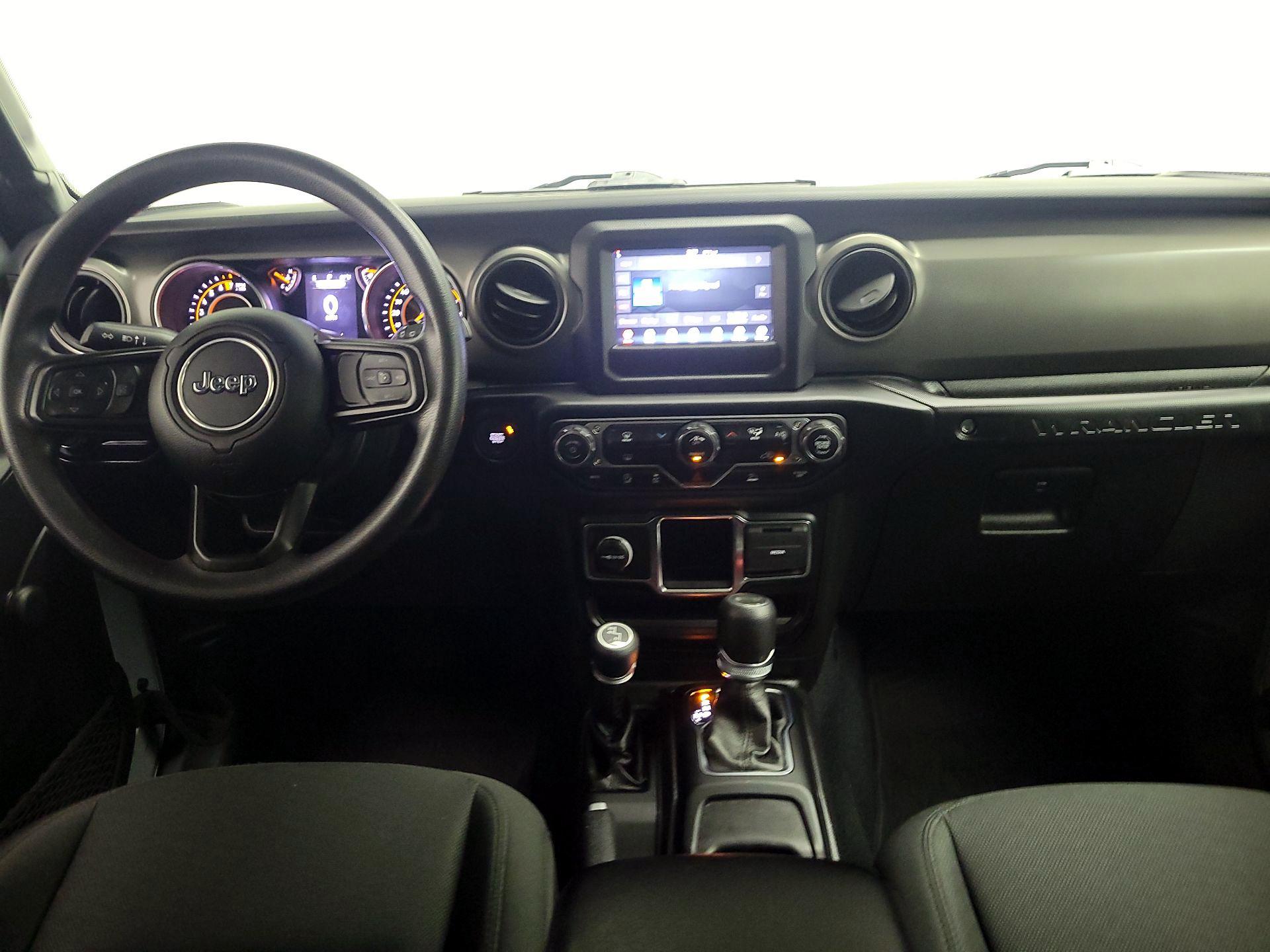 Thumbnail: 2022 Jeep Wrangler - 9