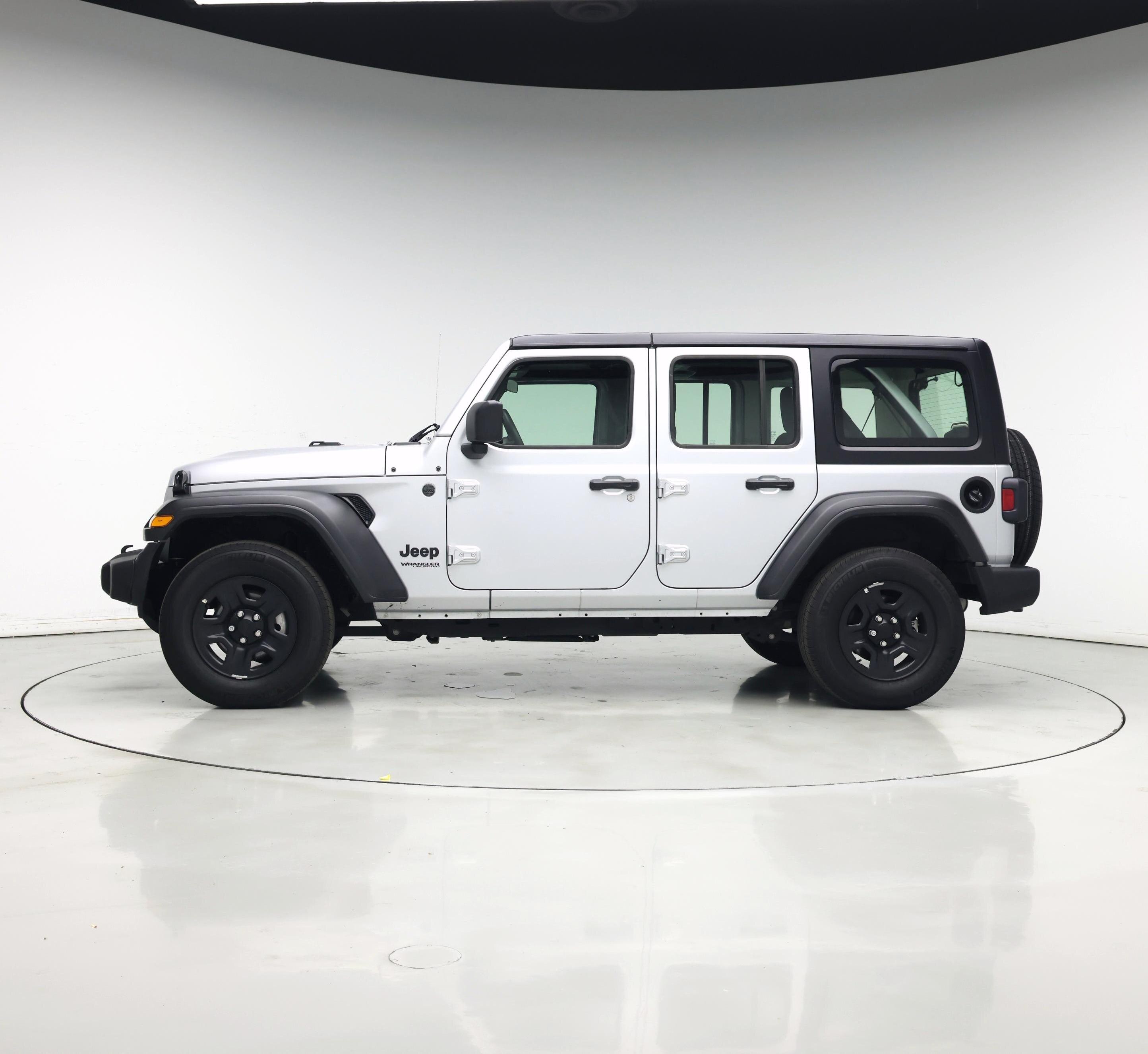 Thumbnail: 2022 Jeep Wrangler - 3