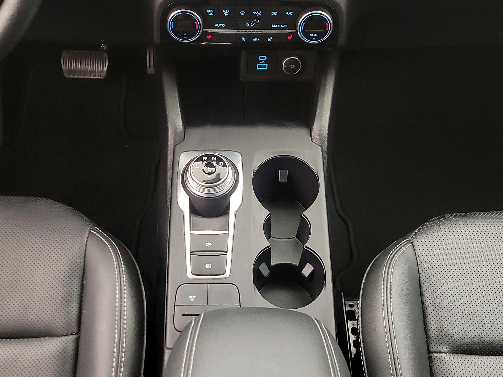 Thumbnail: 2021 Ford Escape - 17