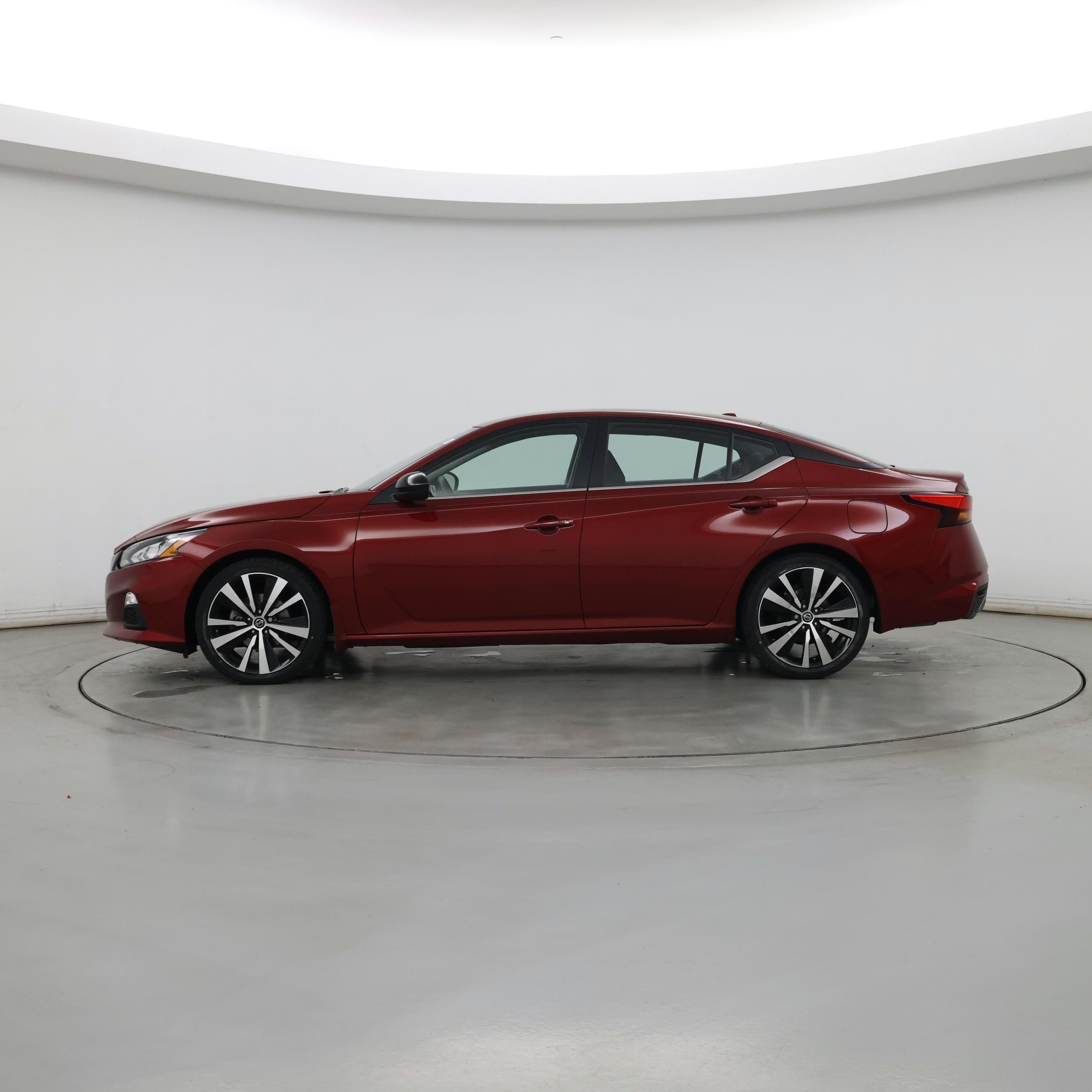 Thumbnail: 2022 Nissan Altima - 3