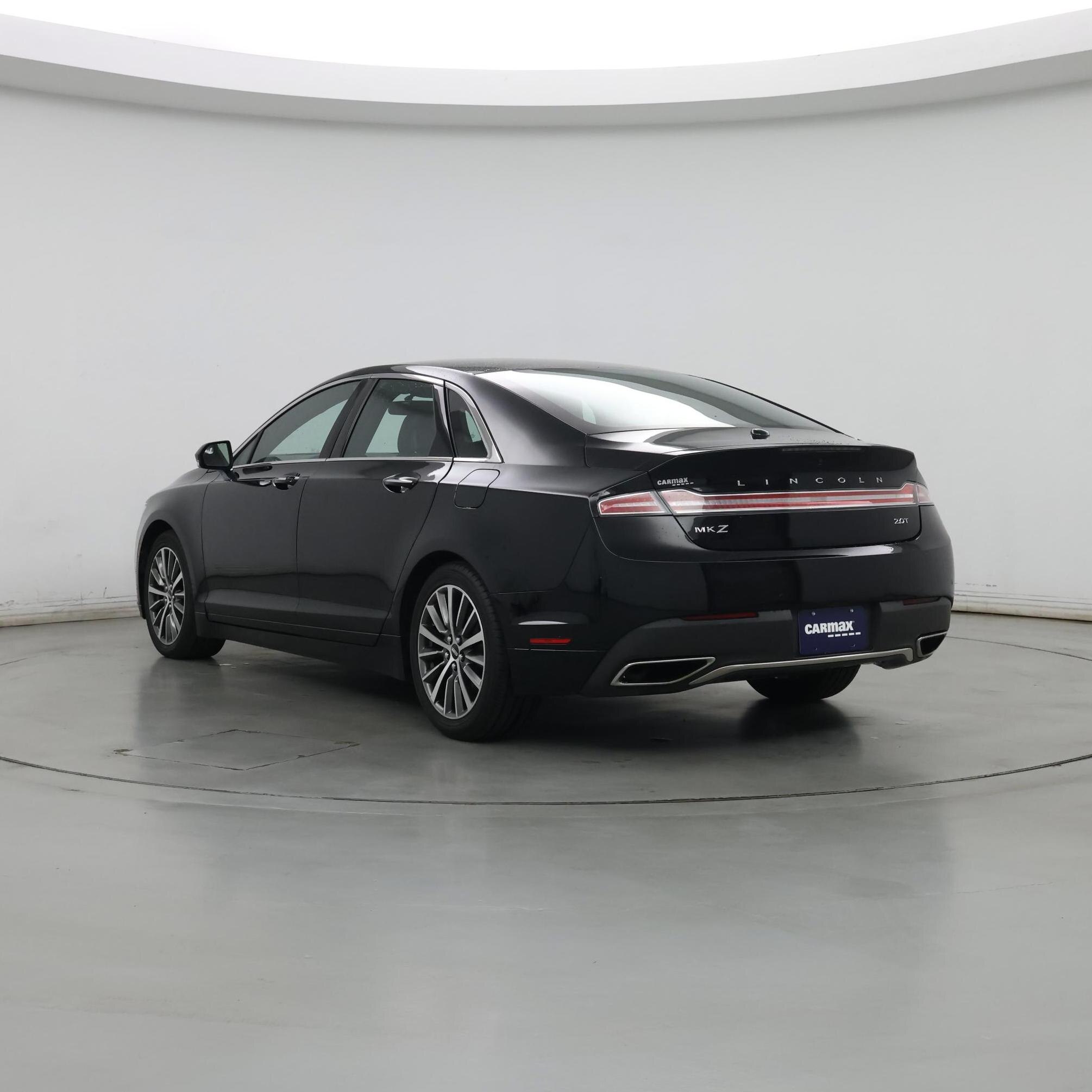 Thumbnail: 2017 Lincoln MKZ - 2