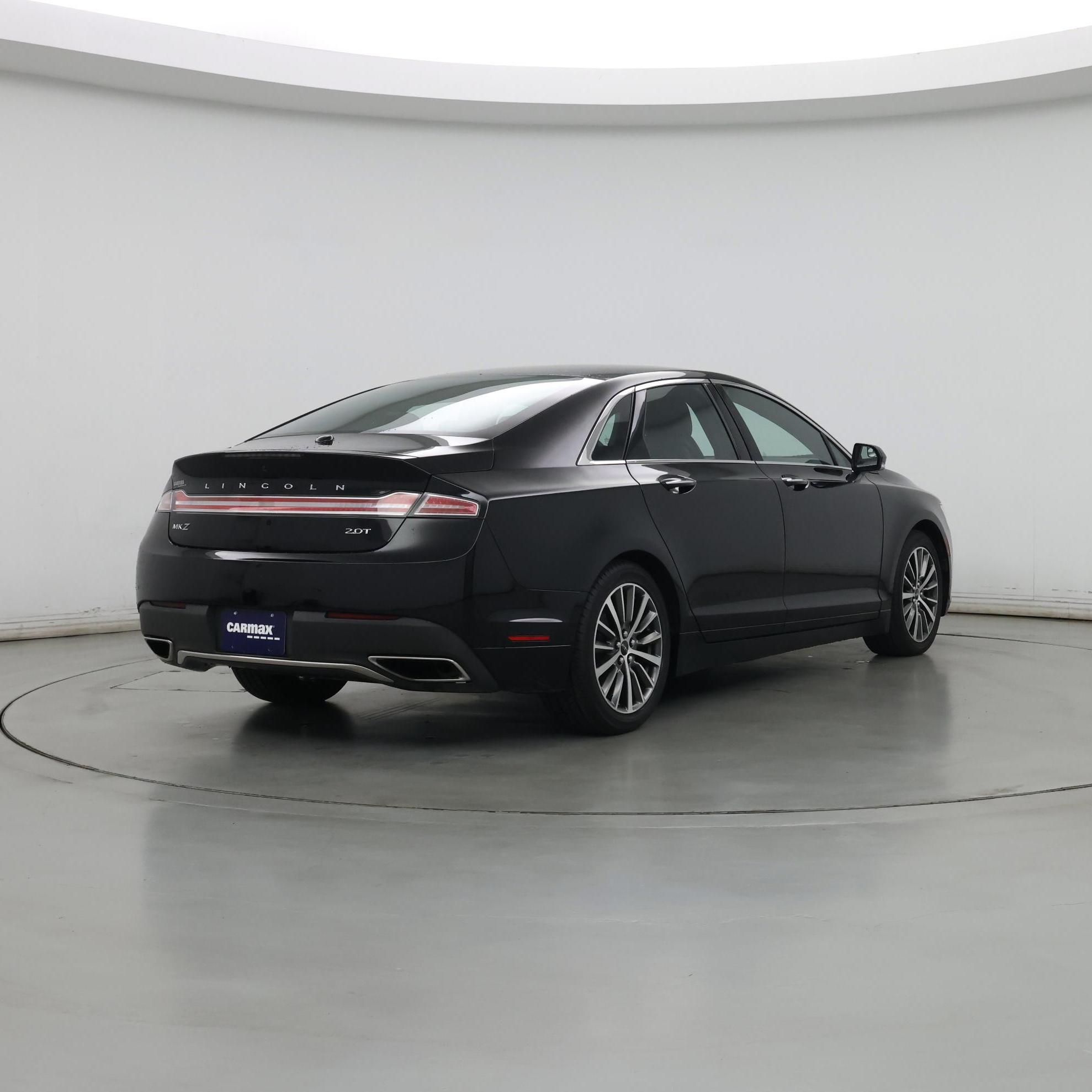 Thumbnail: 2017 Lincoln MKZ - 8