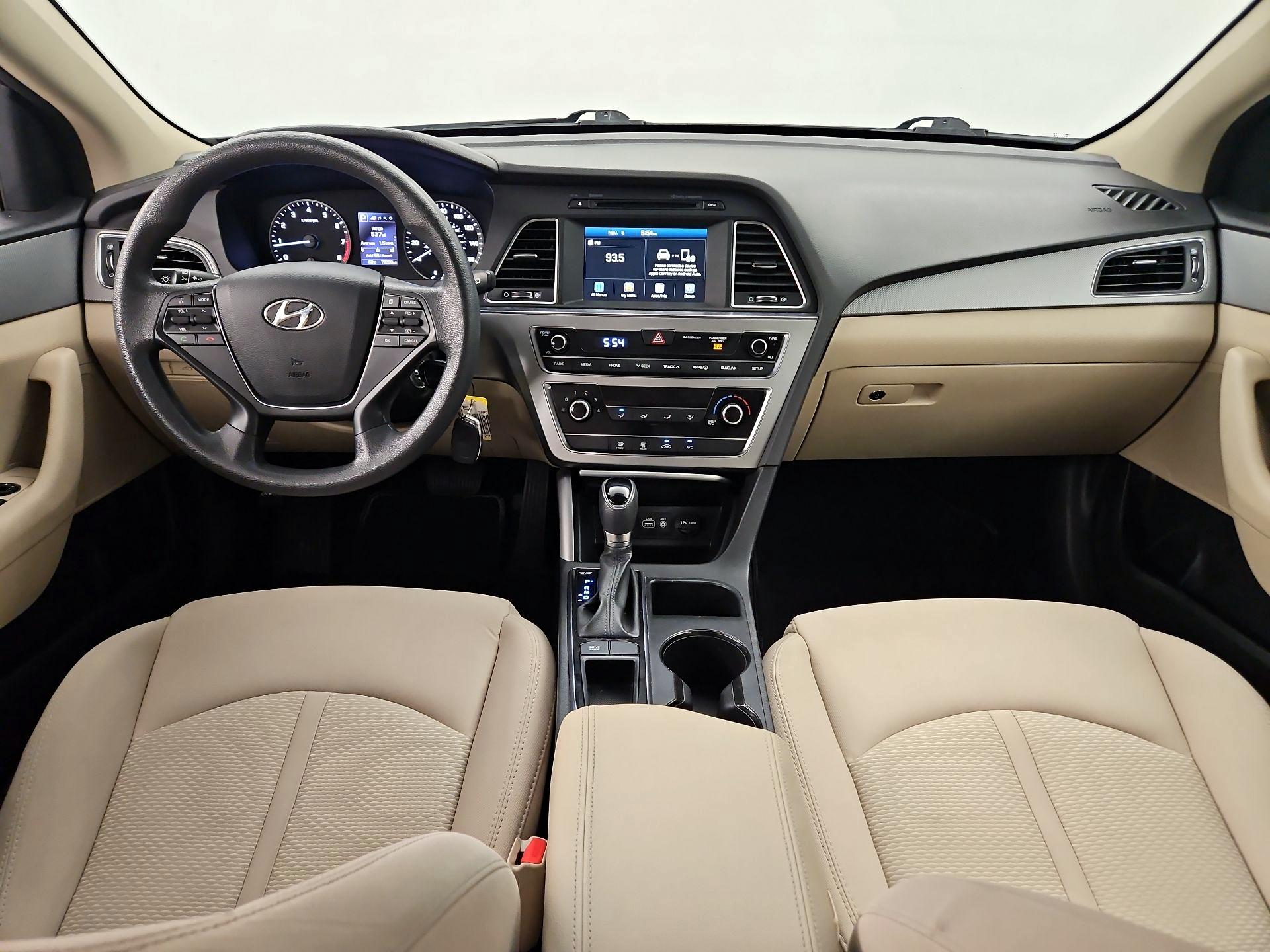 Thumbnail: 2016 Hyundai Sonata - 9