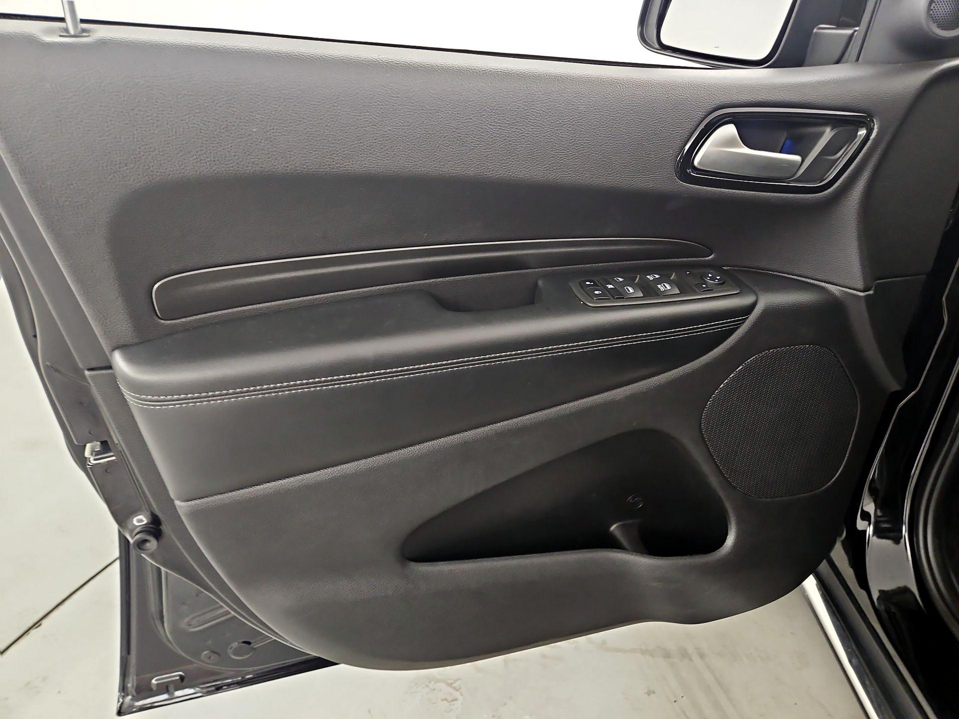 Thumbnail: 2022 Dodge Durango - 12