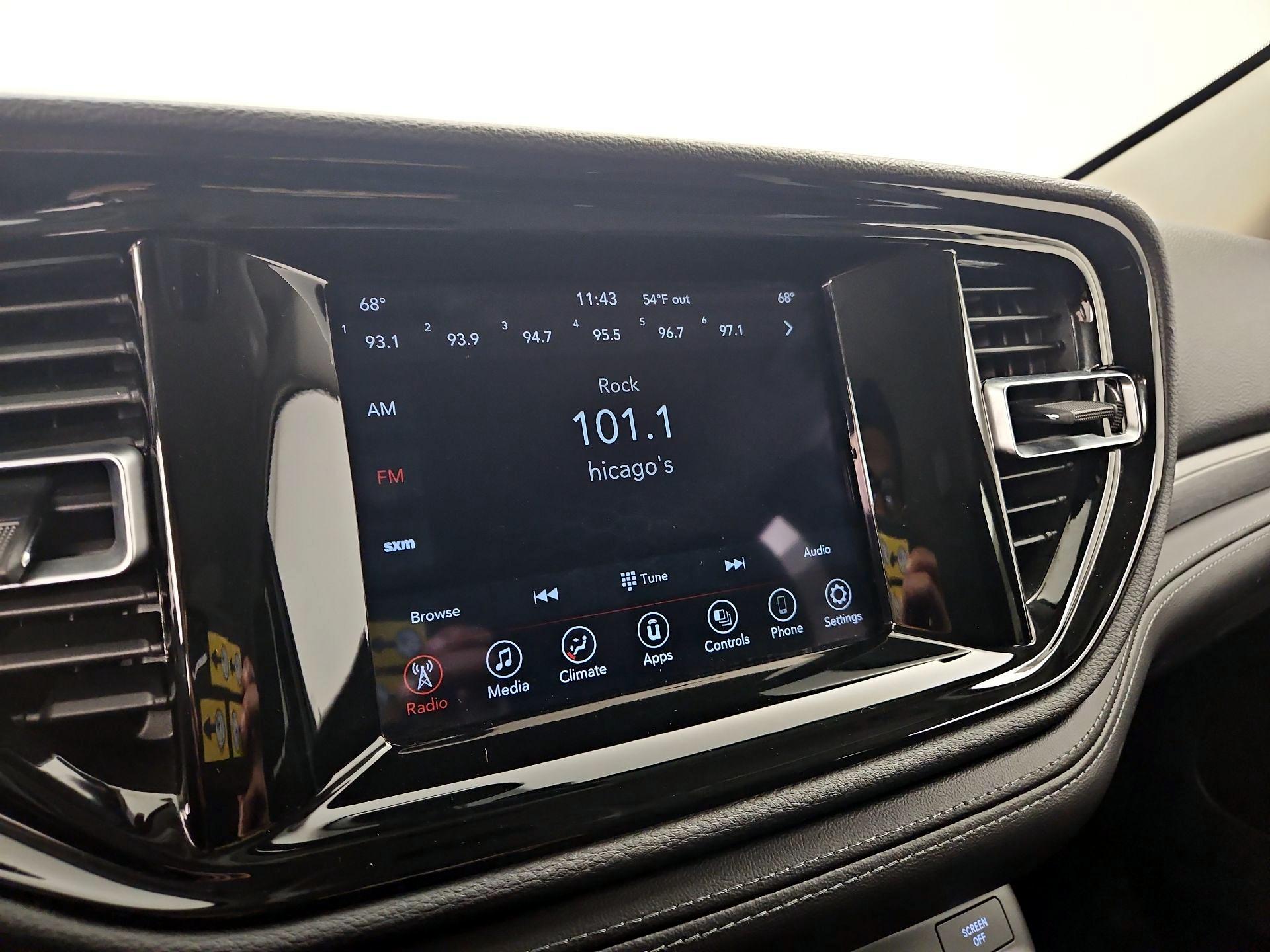 Thumbnail: 2022 Dodge Durango - 15