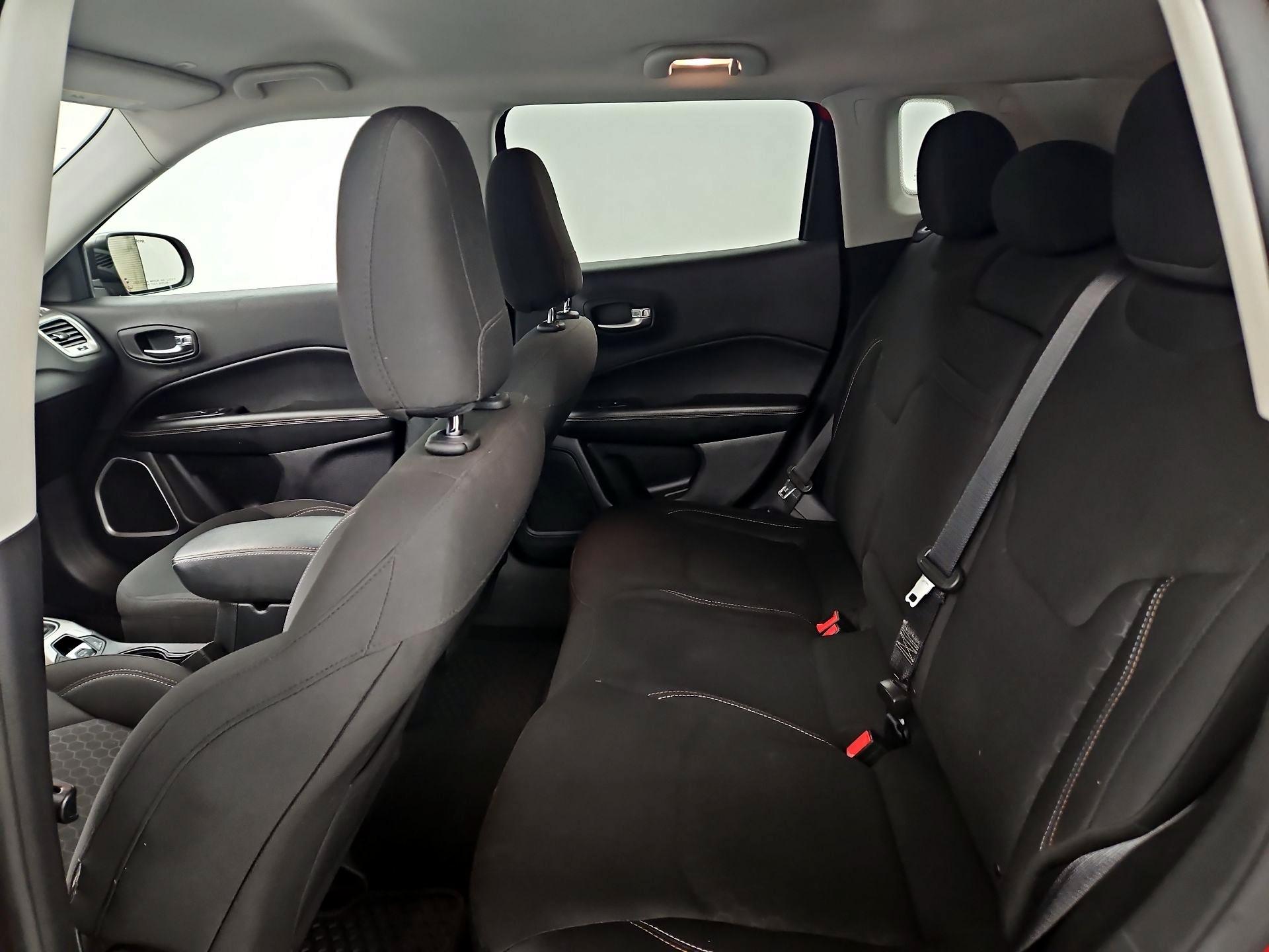 Thumbnail: 2018 Jeep Compass - 19