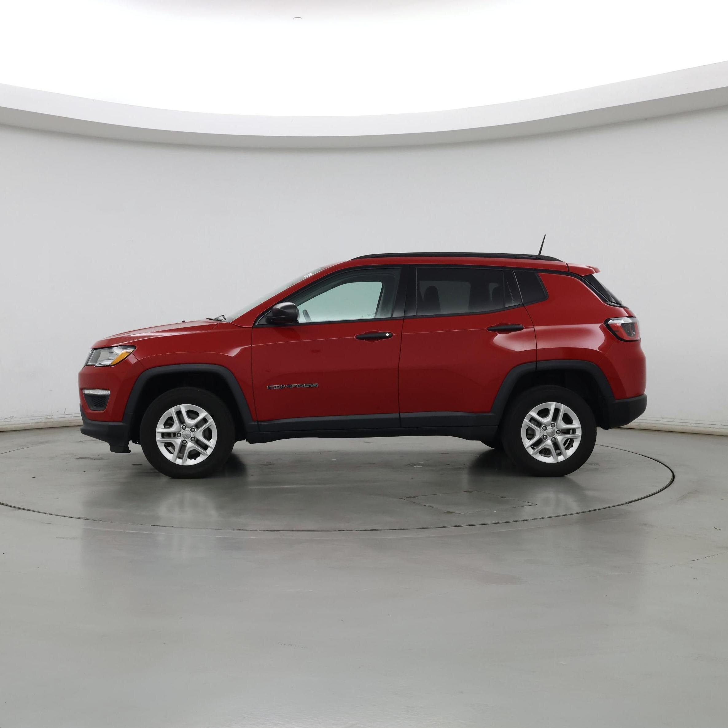 Thumbnail: 2018 Jeep Compass - 3