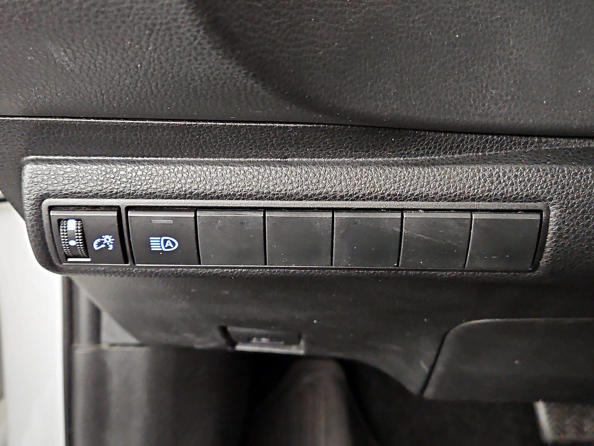 Thumbnail: 2022 Toyota Corolla - 13