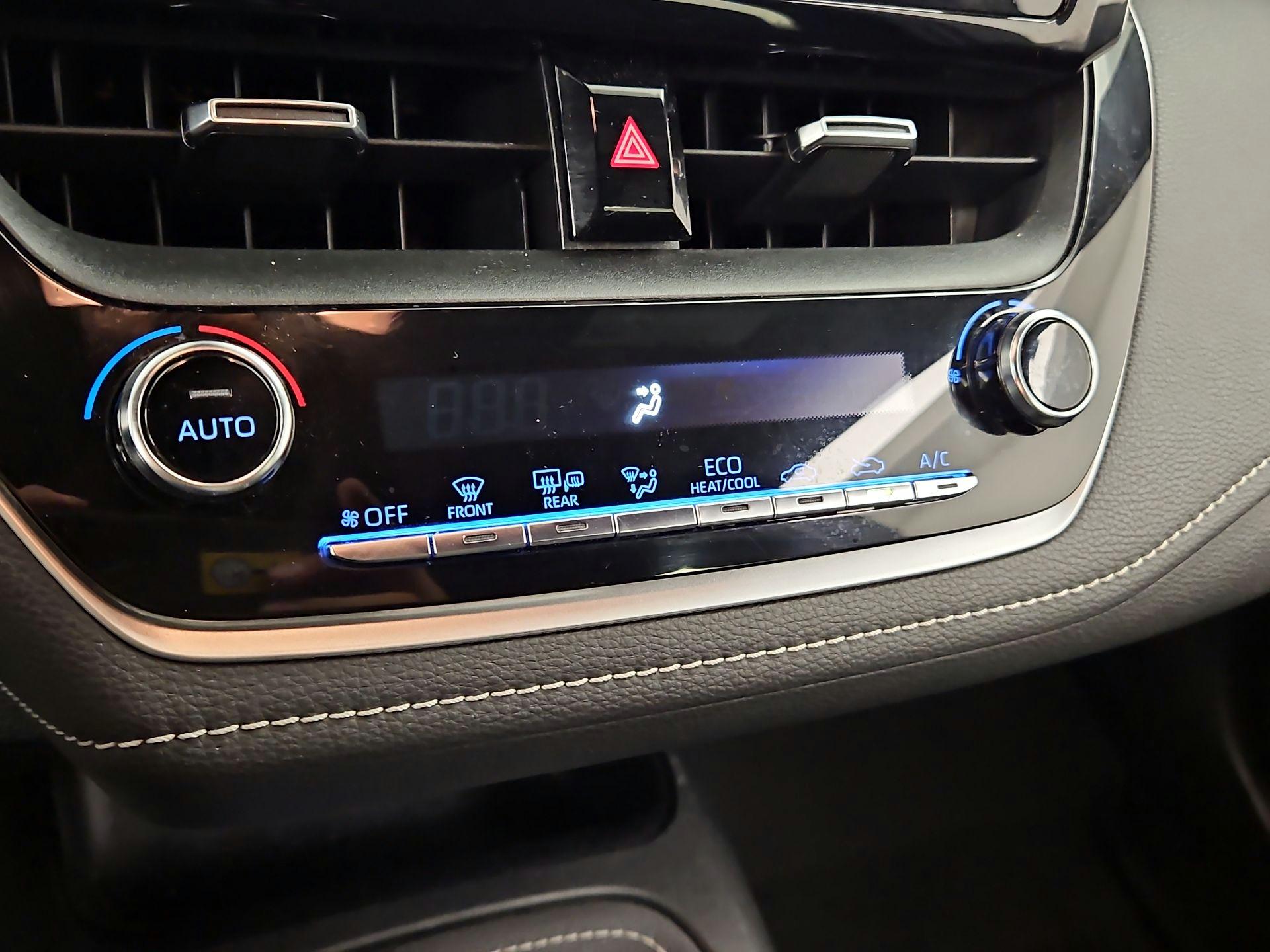 Thumbnail: 2022 Toyota Corolla - 16