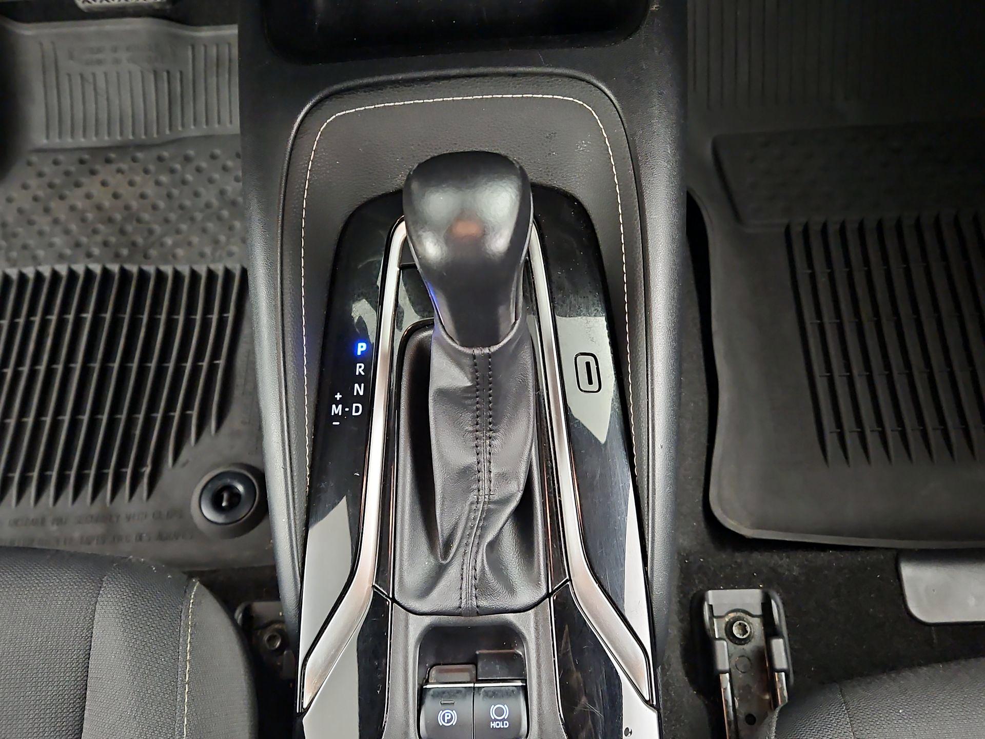 Thumbnail: 2022 Toyota Corolla - 17