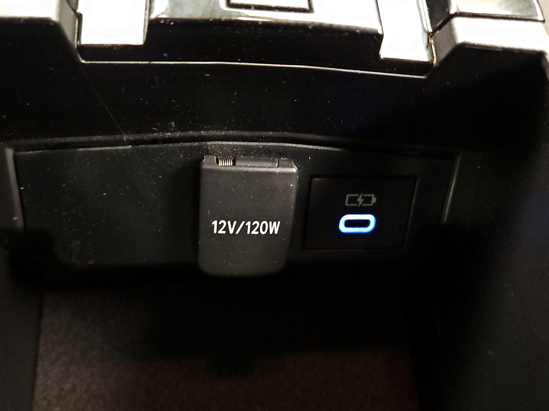 Thumbnail: 2022 Toyota Corolla - 18