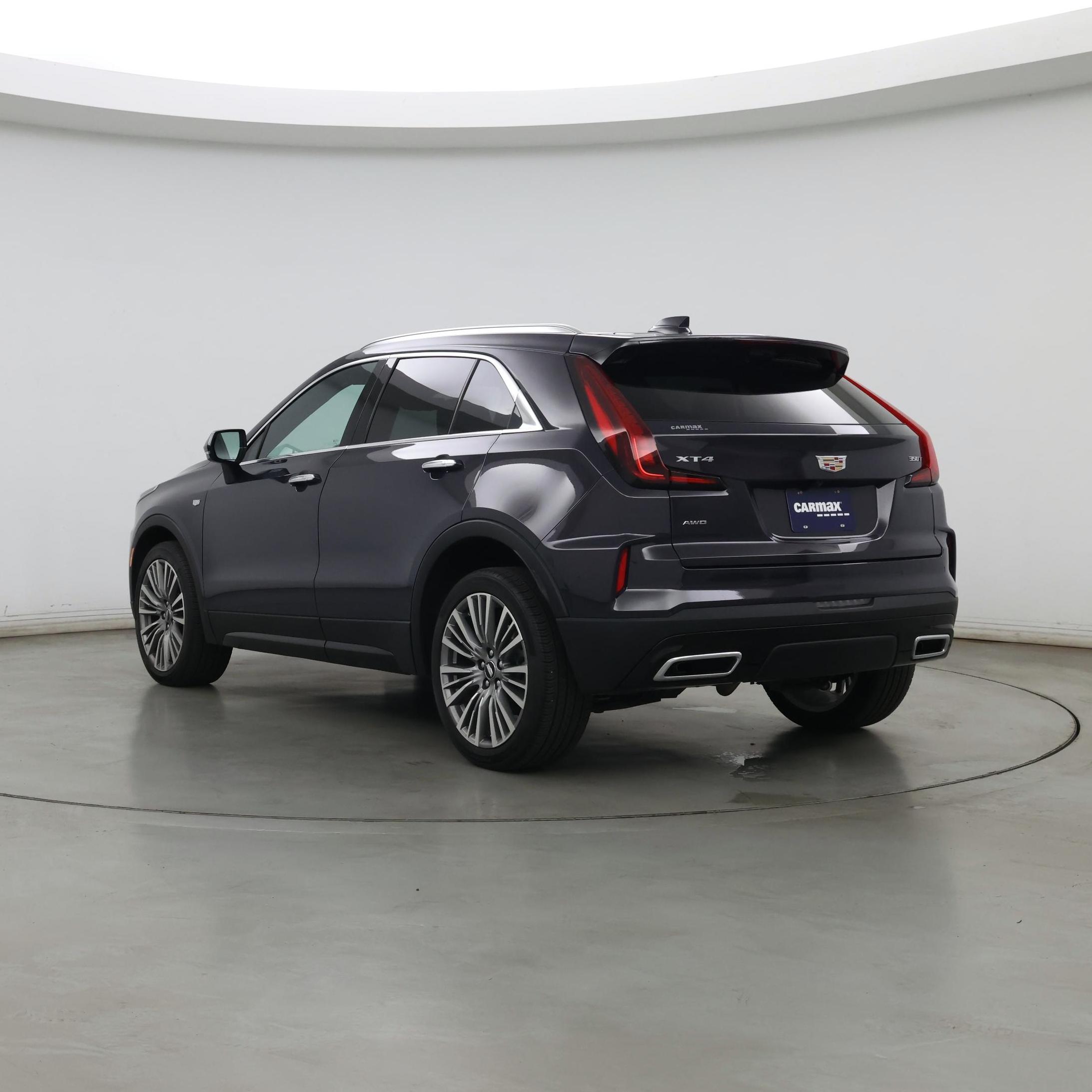 Thumbnail: 2024 Cadillac XT4 - 2