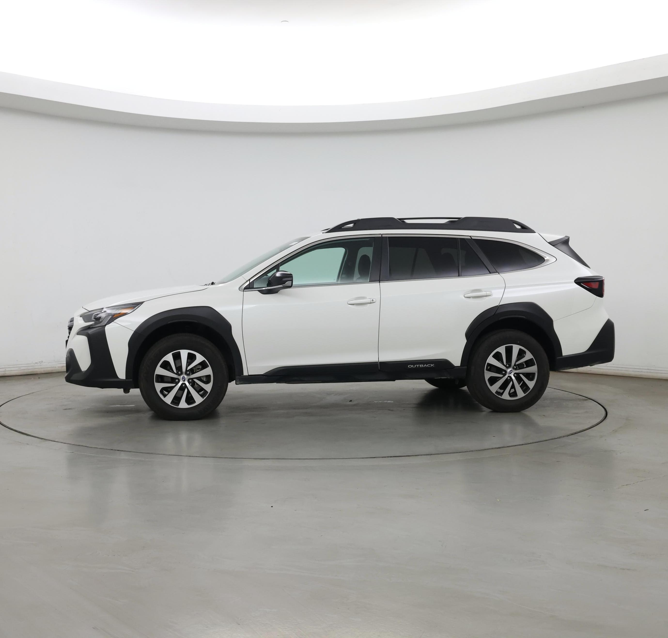 Thumbnail: 2025 Subaru Outback - 3
