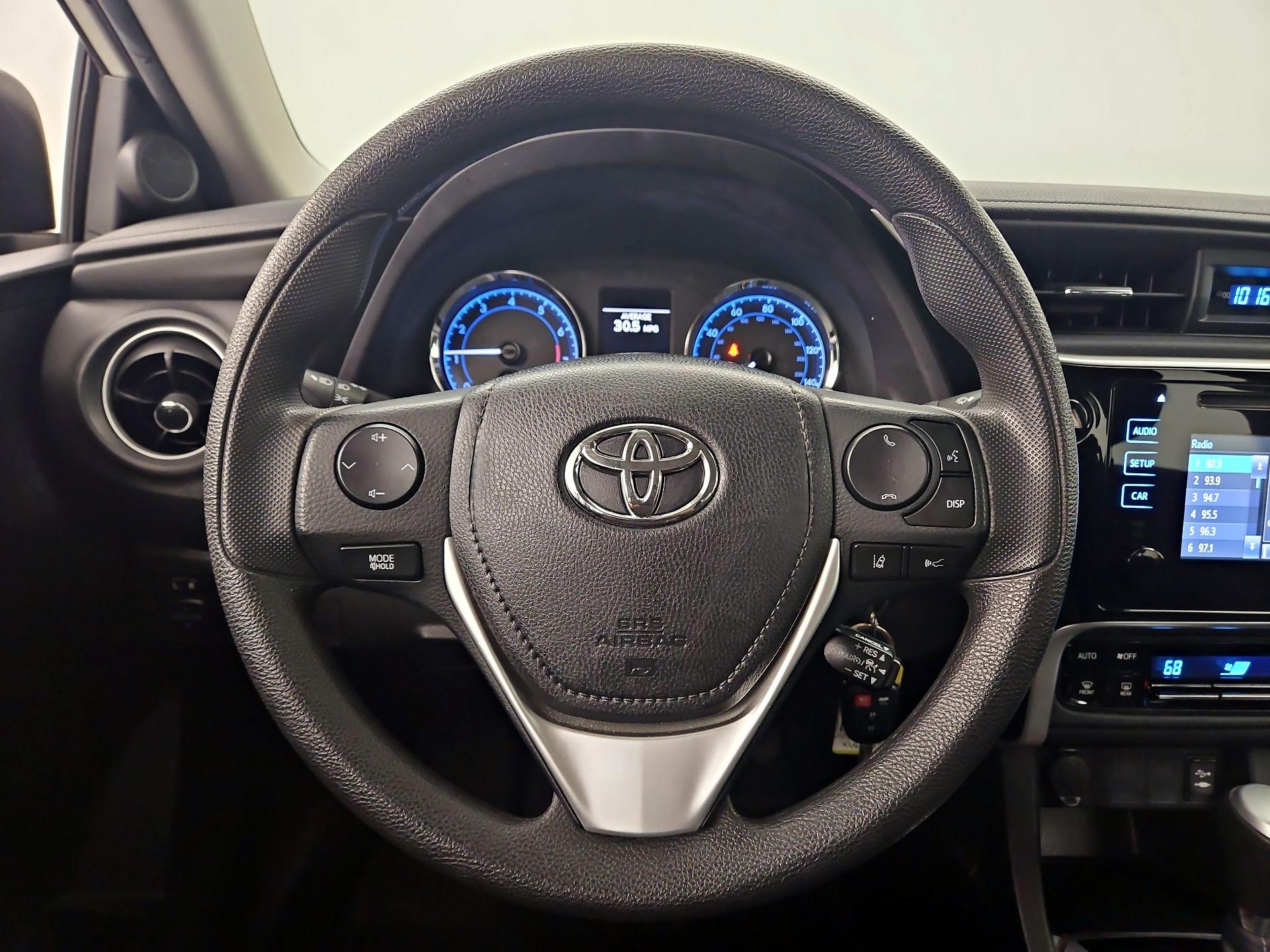 Thumbnail: 2019 Toyota Corolla - 10