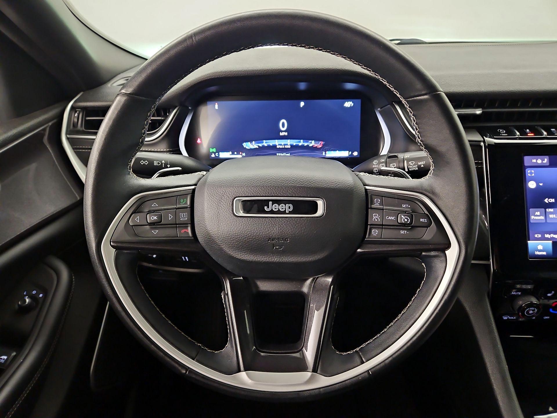 Thumbnail: 2022 Jeep Grand Cherokee - 10