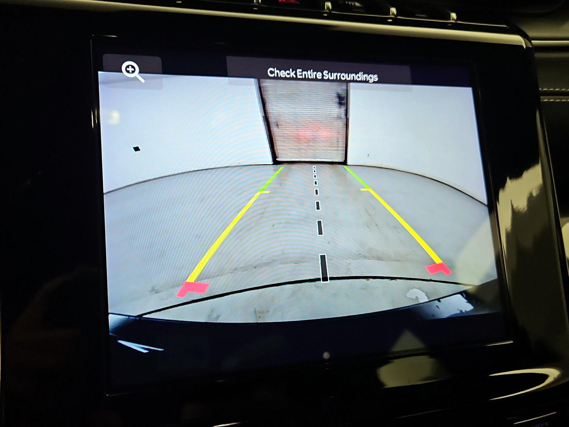 Thumbnail: 2022 Jeep Grand Cherokee - 14