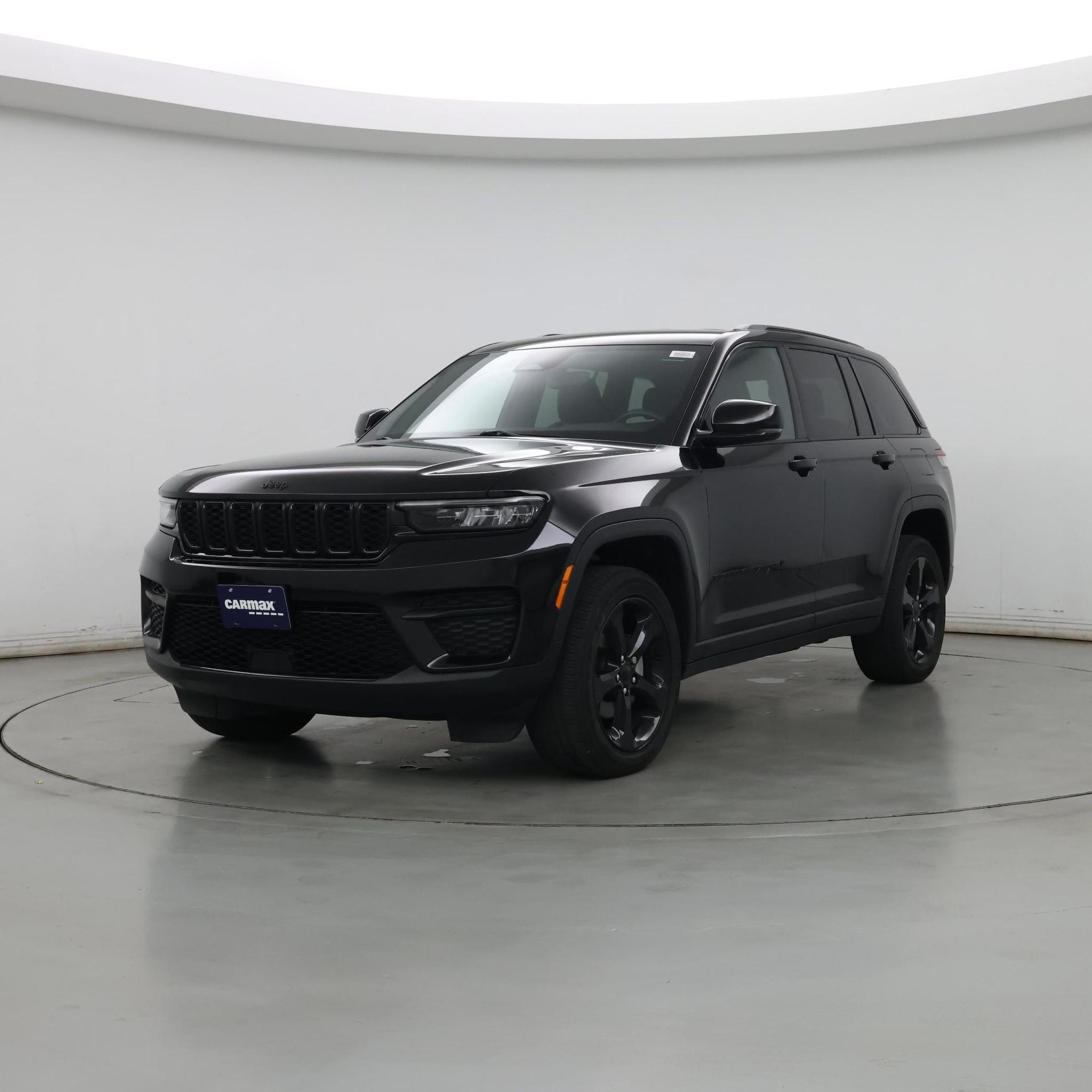 Thumbnail: 2022 Jeep Grand Cherokee - 4