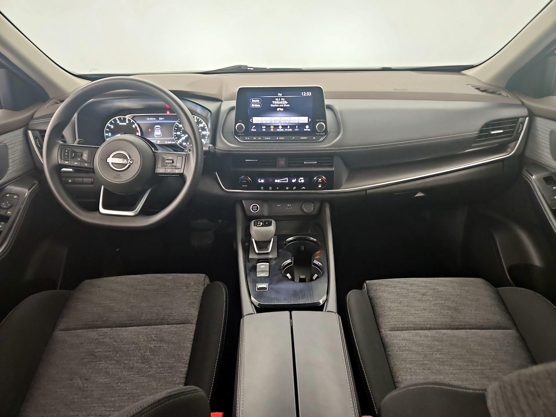 Thumbnail: 2023 Nissan Rogue - 9