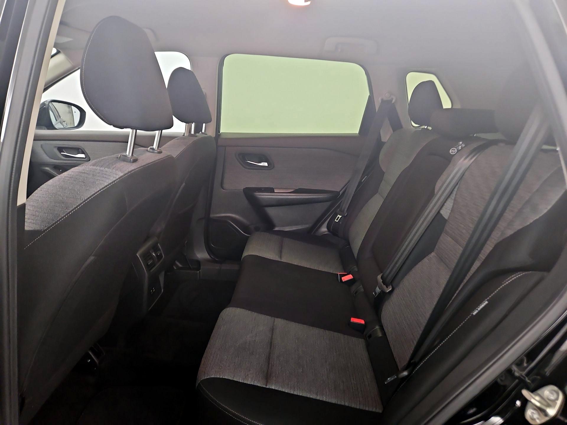 Thumbnail: 2023 Nissan Rogue - 19