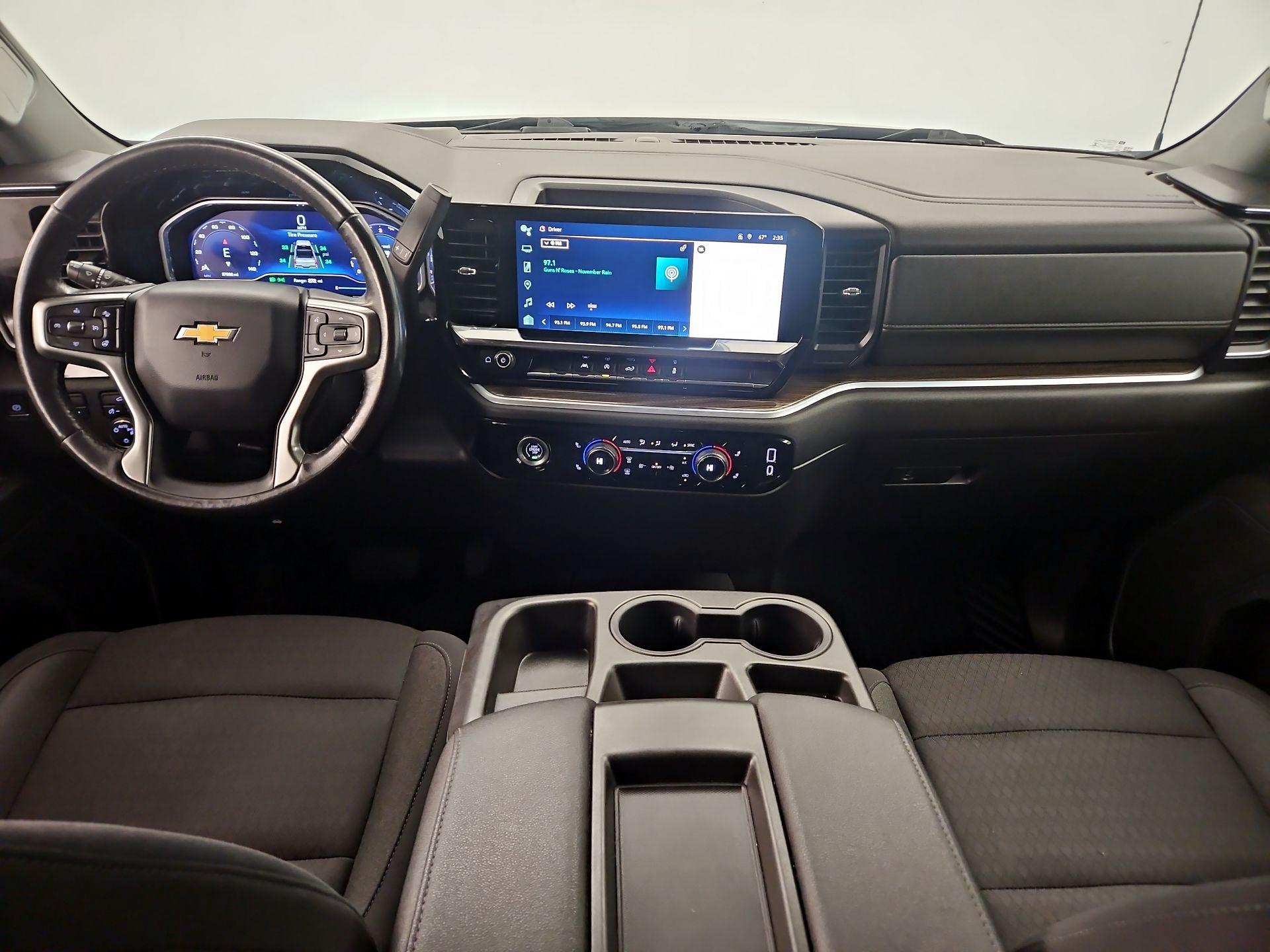 Thumbnail: 2022 Chevrolet Silverado 1500 - 9