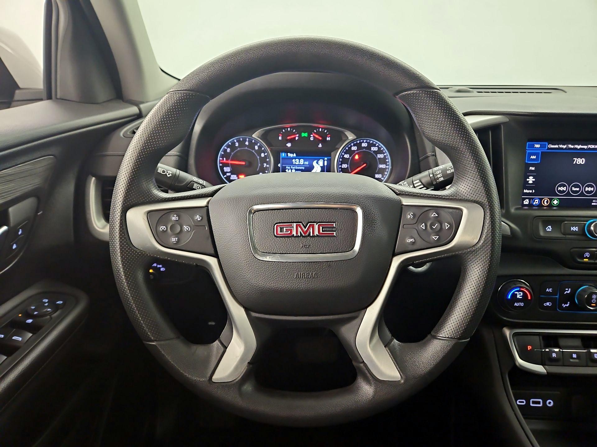 Thumbnail: 2022 GMC Terrain - 10