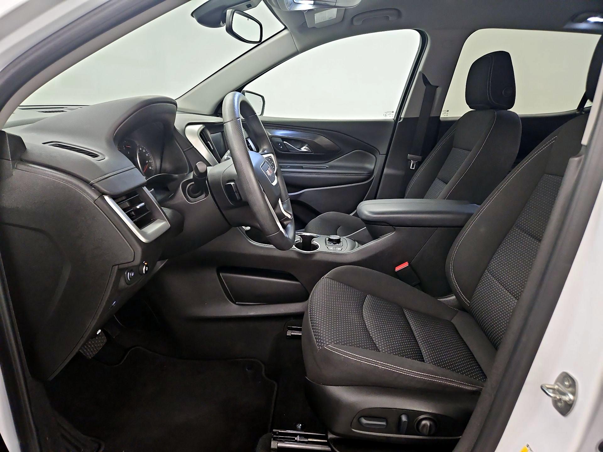 Thumbnail: 2022 GMC Terrain - 11