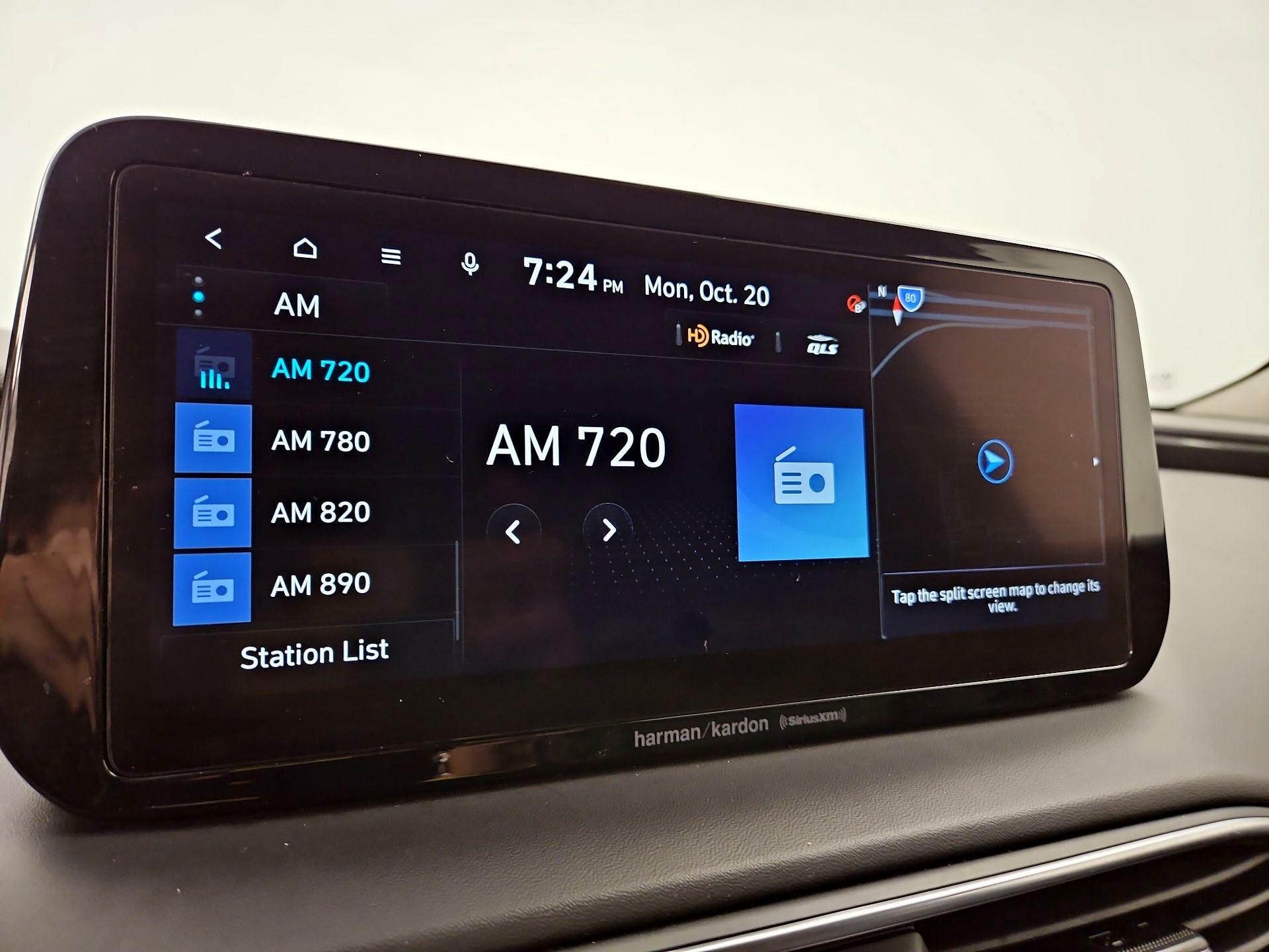 Thumbnail: 2023 Hyundai Santa Fe - 16