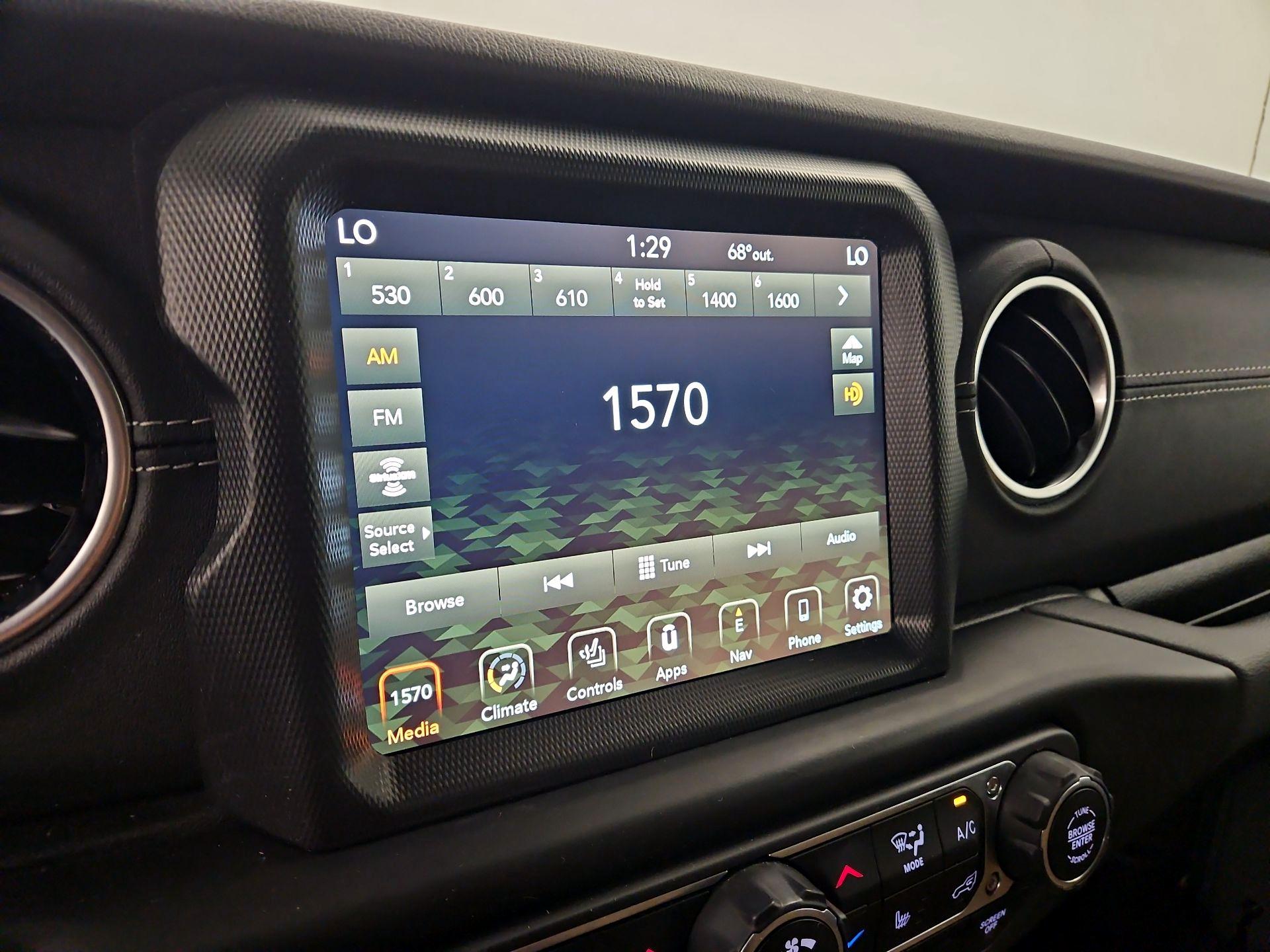 Thumbnail: 2023 Jeep Wrangler - 16