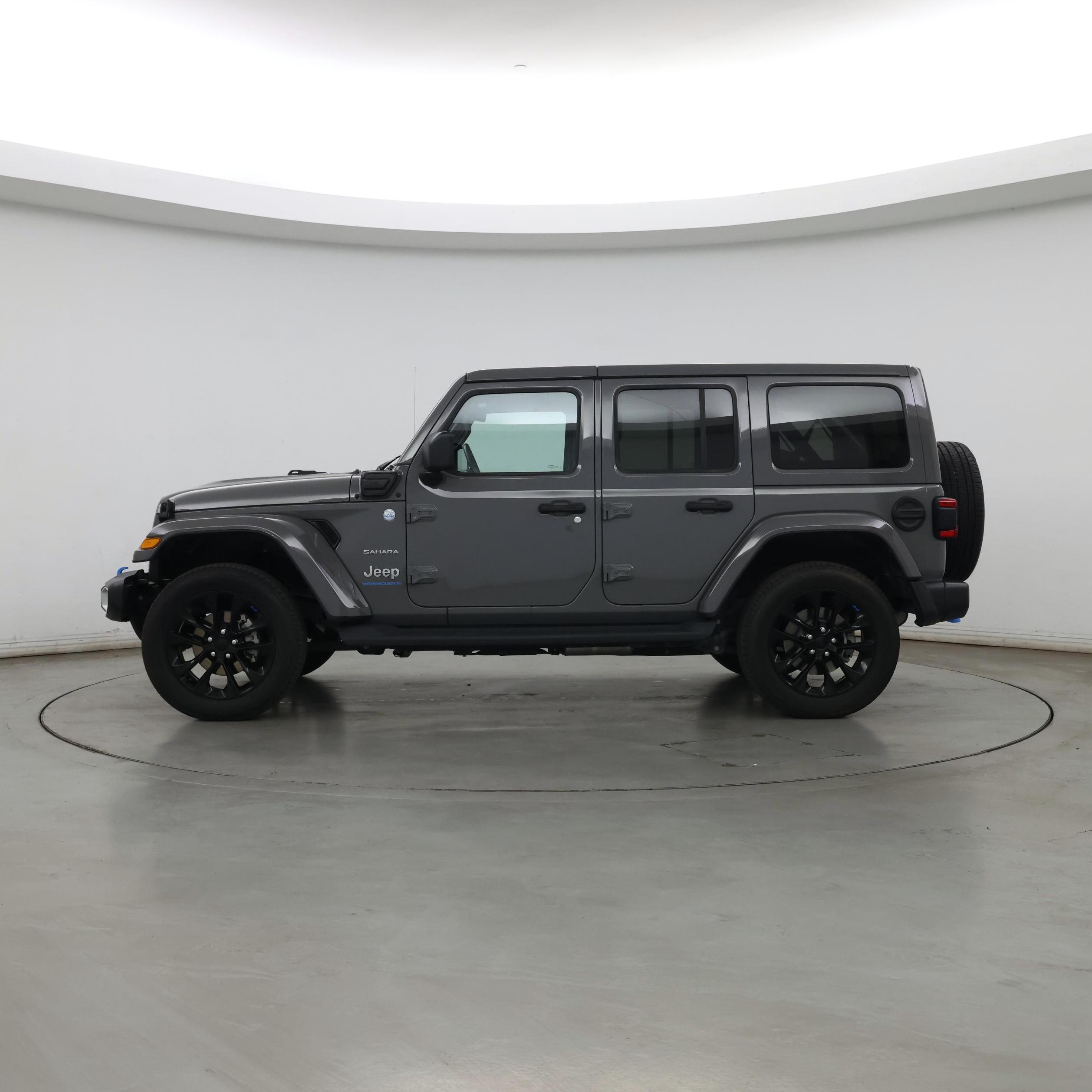 Thumbnail: 2023 Jeep Wrangler - 3